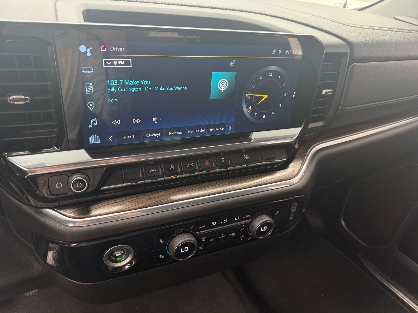 Thumbnail: 2024 Chevrolet Silverado 1500 - 4