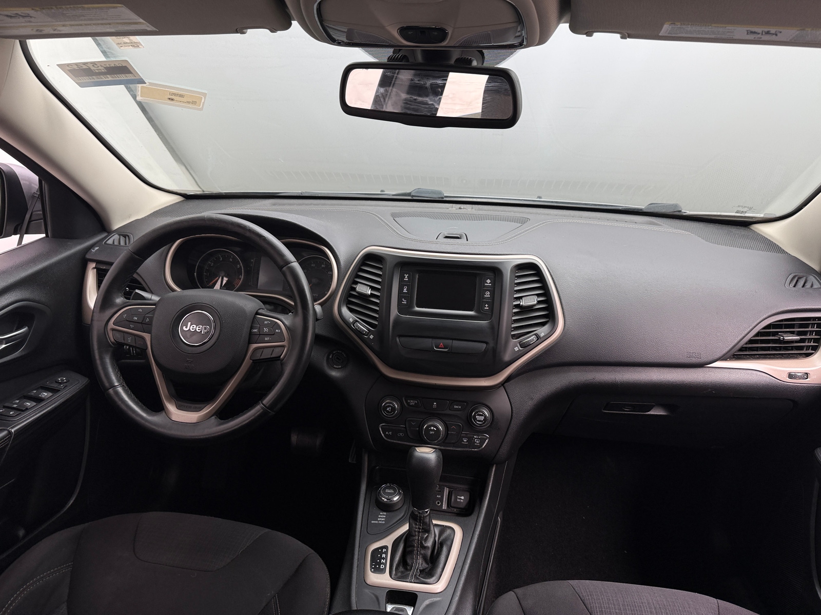 Thumbnail: 2015 Jeep Cherokee - 3