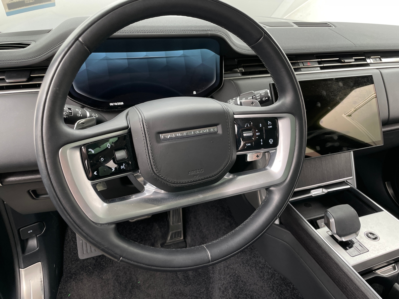 Thumbnail: 2025 Land Rover Range Rover - 4