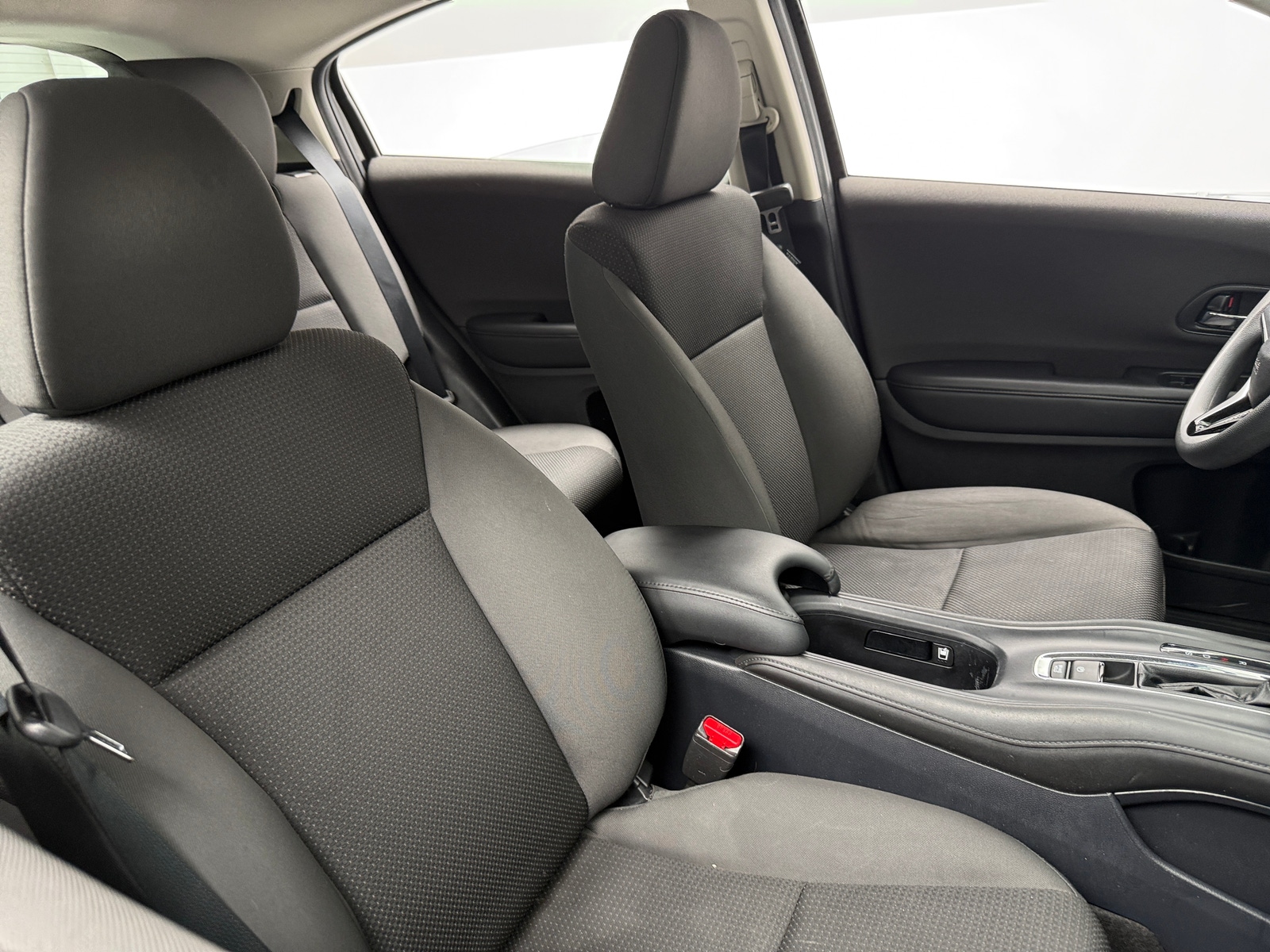Thumbnail: 2020 Honda HR-V - 2