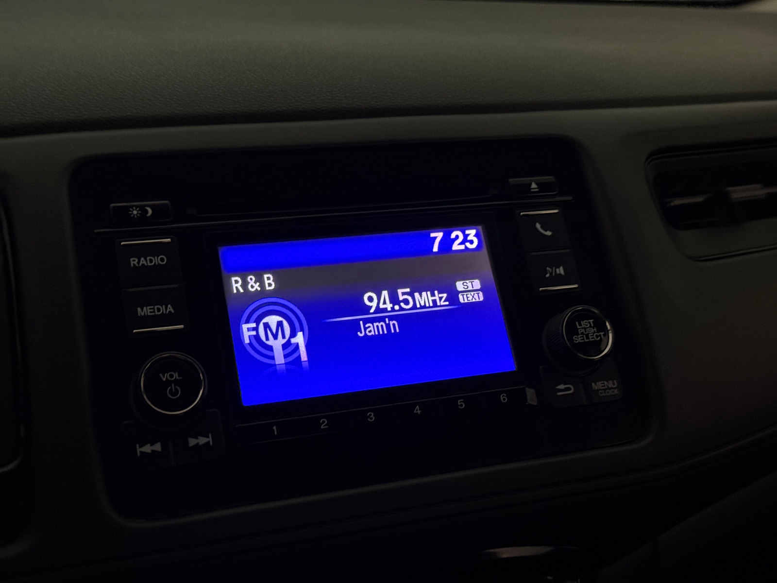 Thumbnail: 2020 Honda HR-V - 4