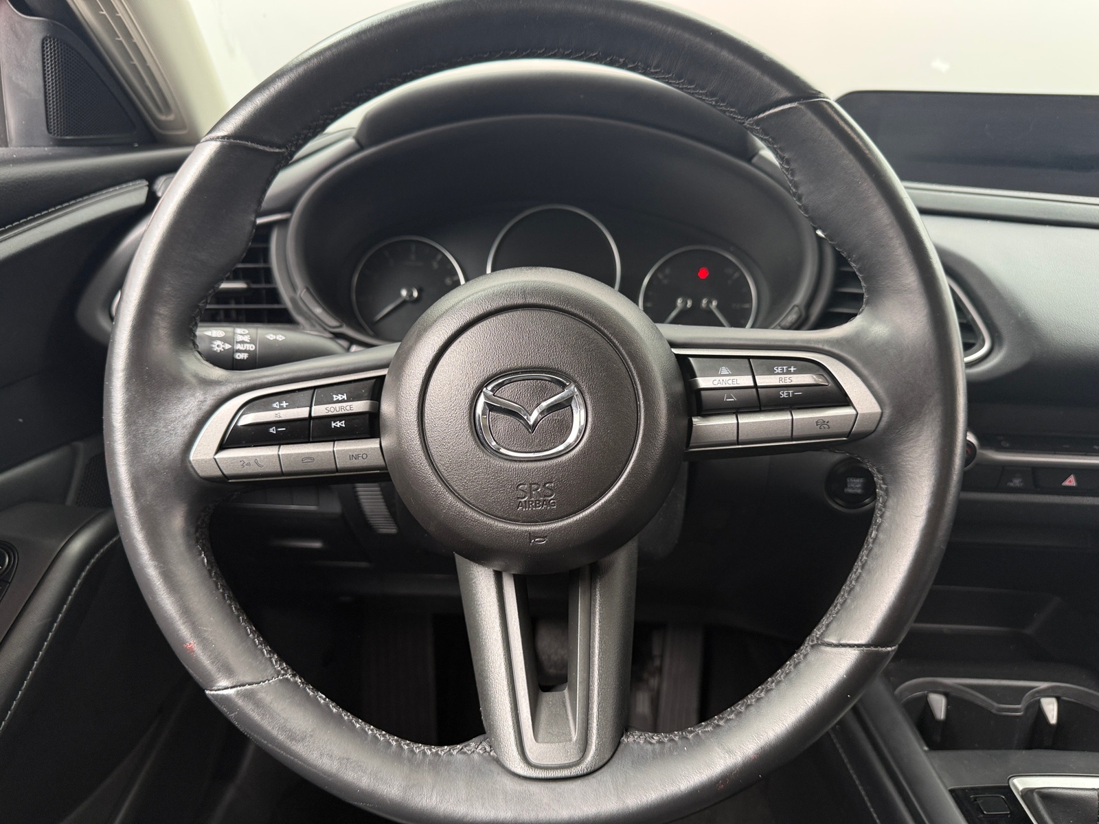 Thumbnail: 2022 Mazda CX-30 - 4