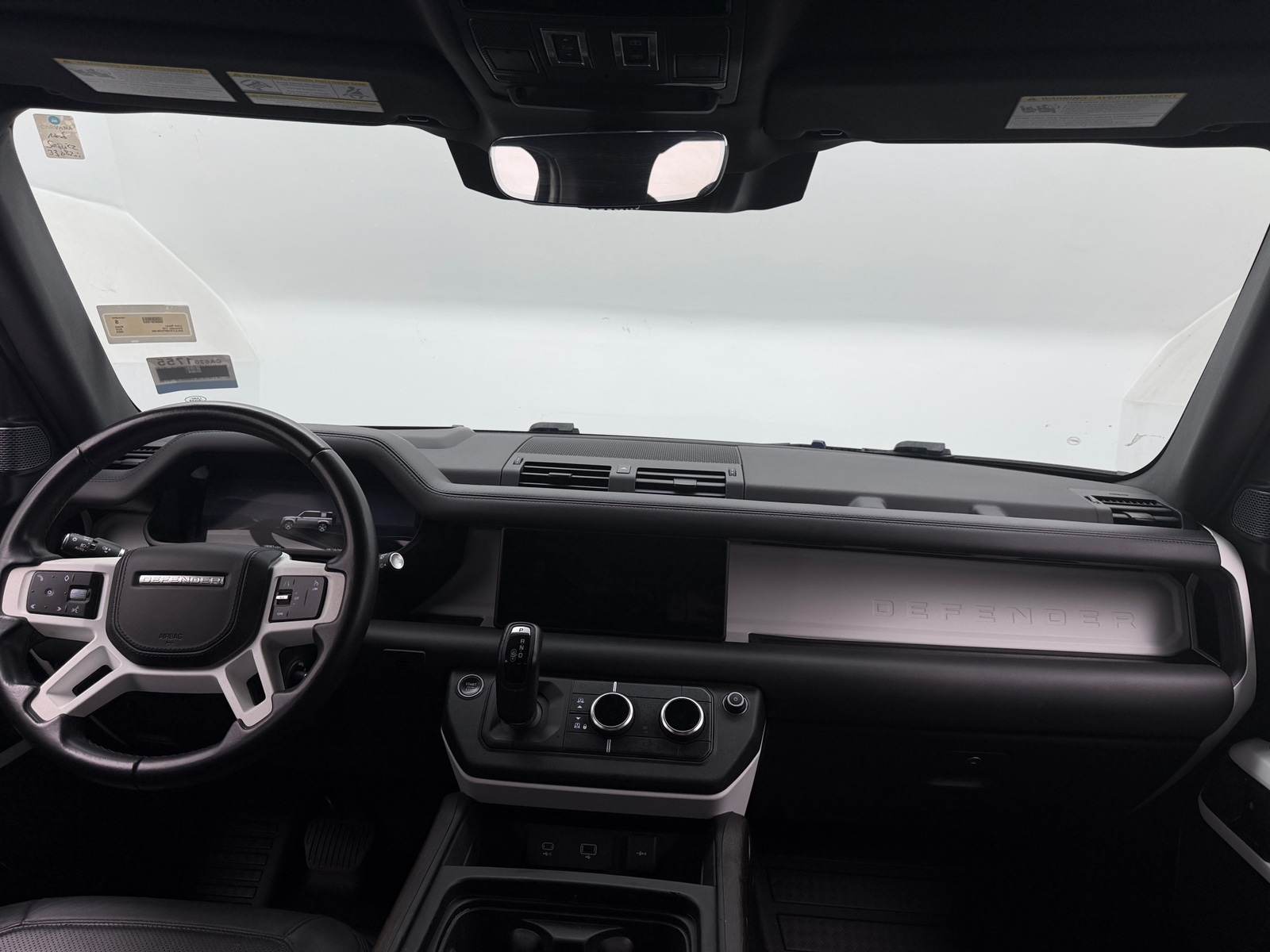 Thumbnail: 2023 Land Rover Defender - 3
