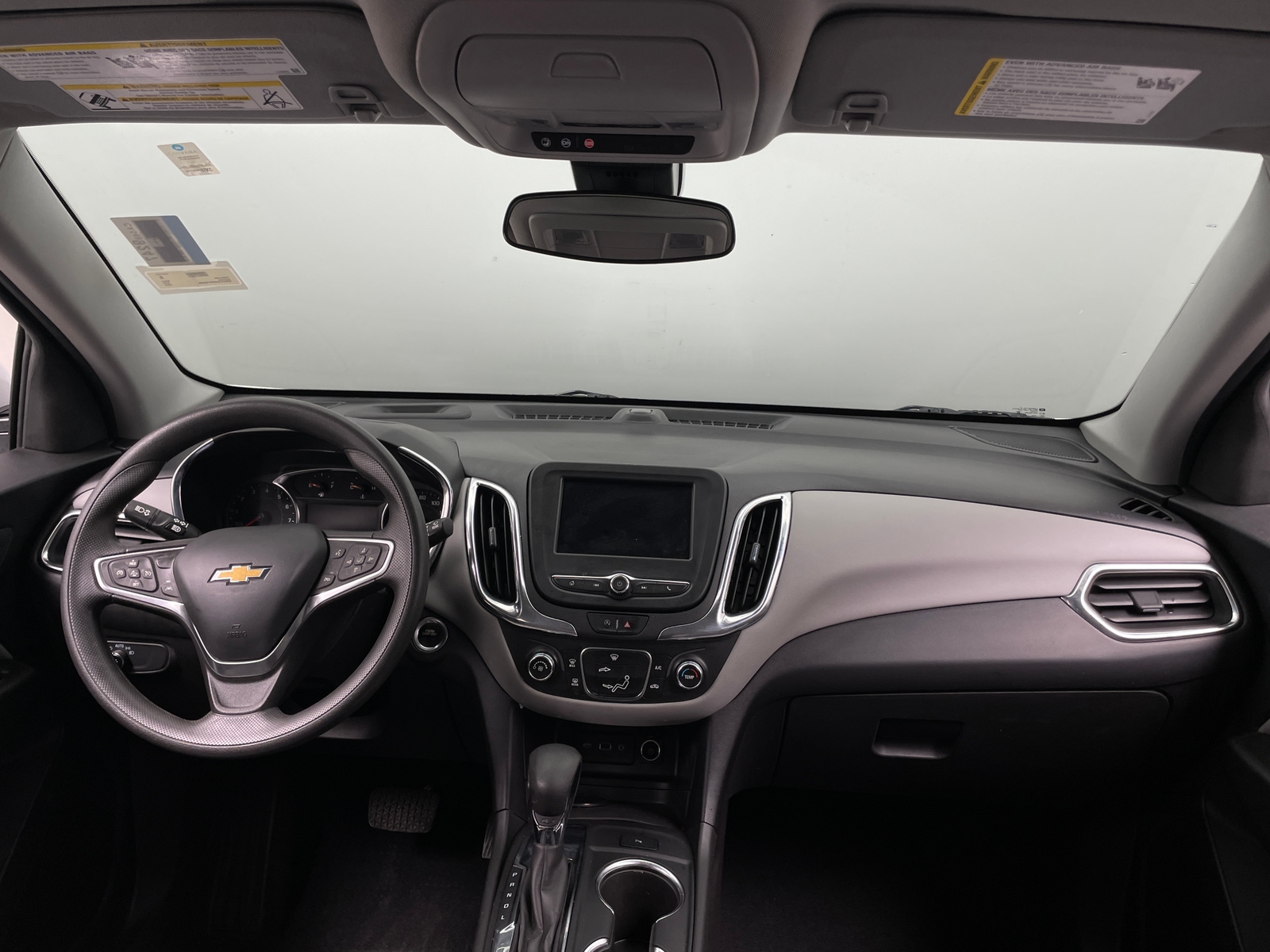 Thumbnail: 2023 Chevrolet Equinox - 3