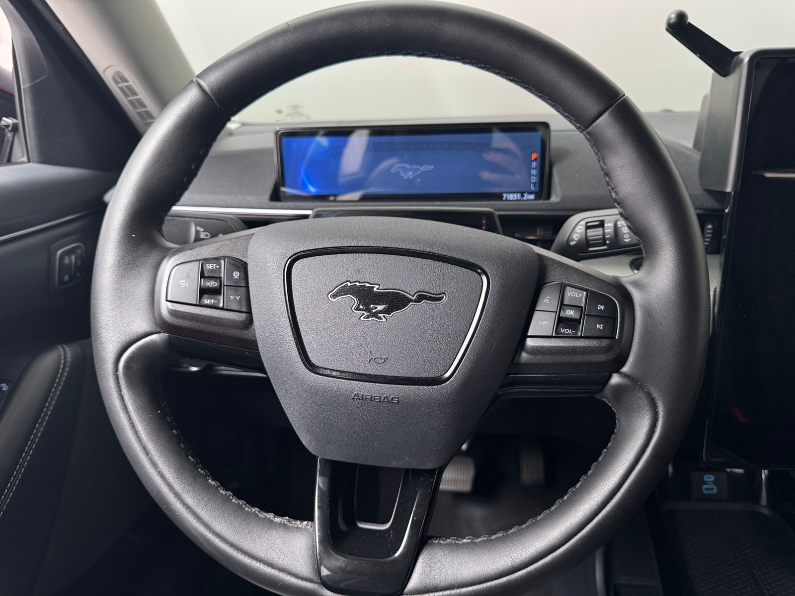 Thumbnail: 2022 Ford Mustang Mach-E - 4