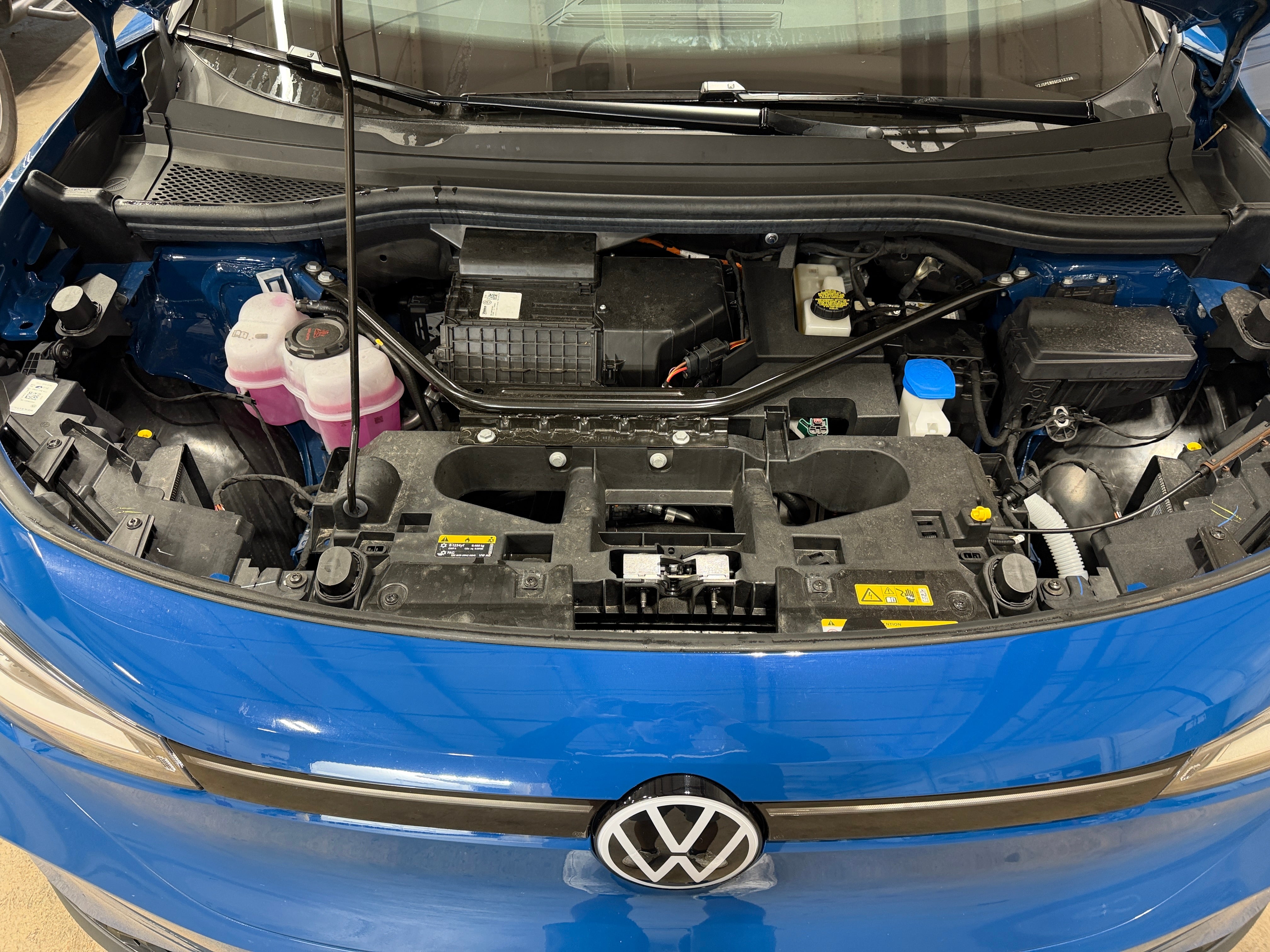 Used 2025 Volkswagen ID.4 PRO S PLUS with VIN 1V2JSPE80SC012736 for sale in Auburn, WA
