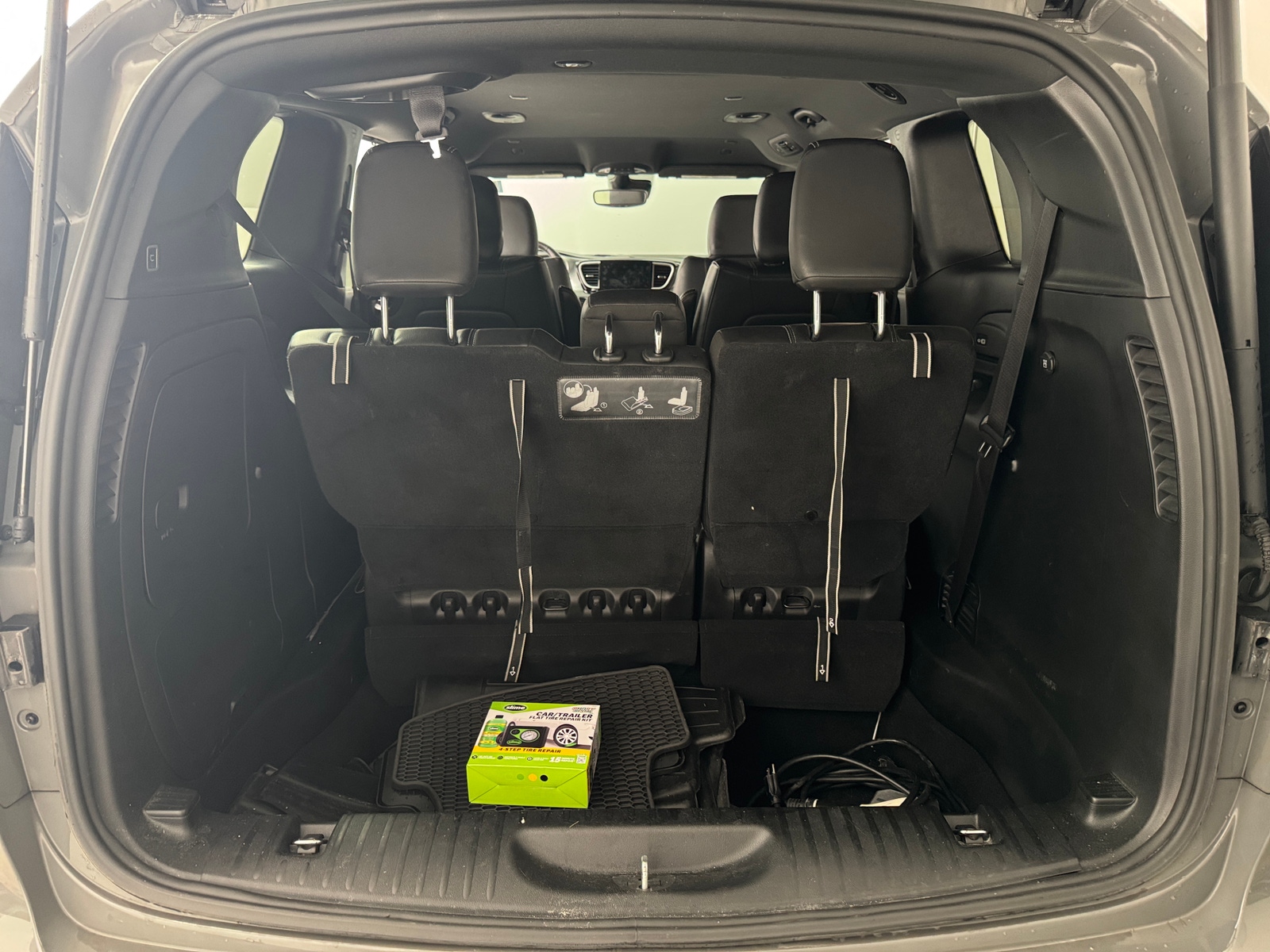 Thumbnail: 2021 Chrysler Pacifica - 6