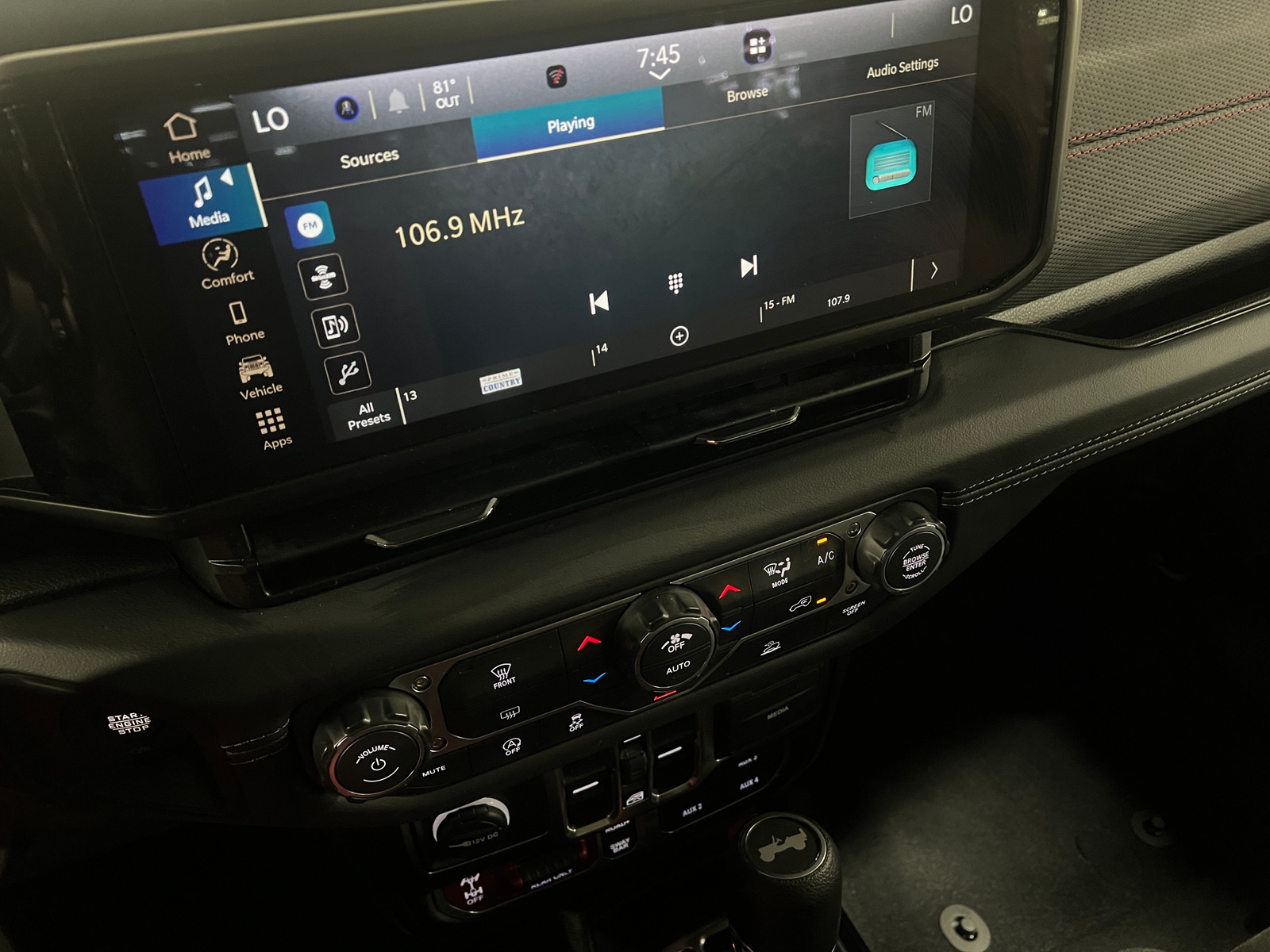 Thumbnail: 2026 Jeep Wrangler - 4