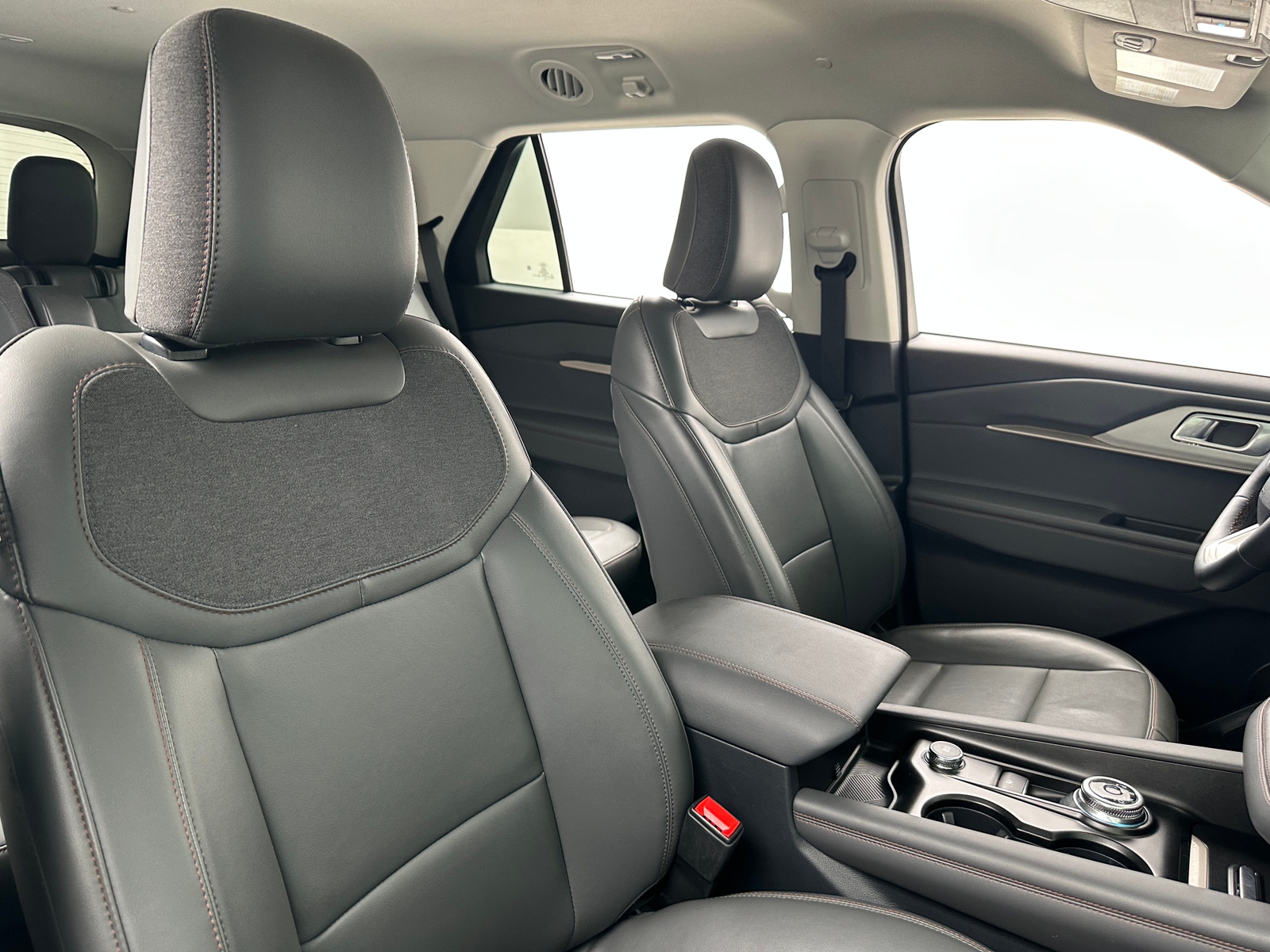 Thumbnail: 2025 Ford Explorer - 2