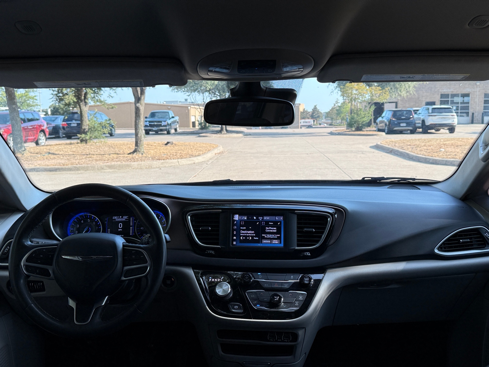 Thumbnail: 2023 Chrysler Voyager - 2