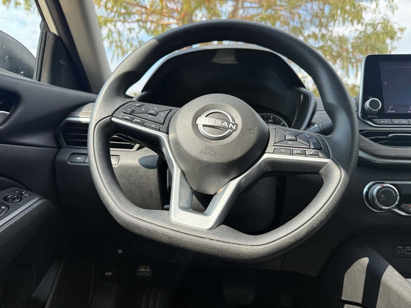 Thumbnail: 2025 Nissan Altima - 5