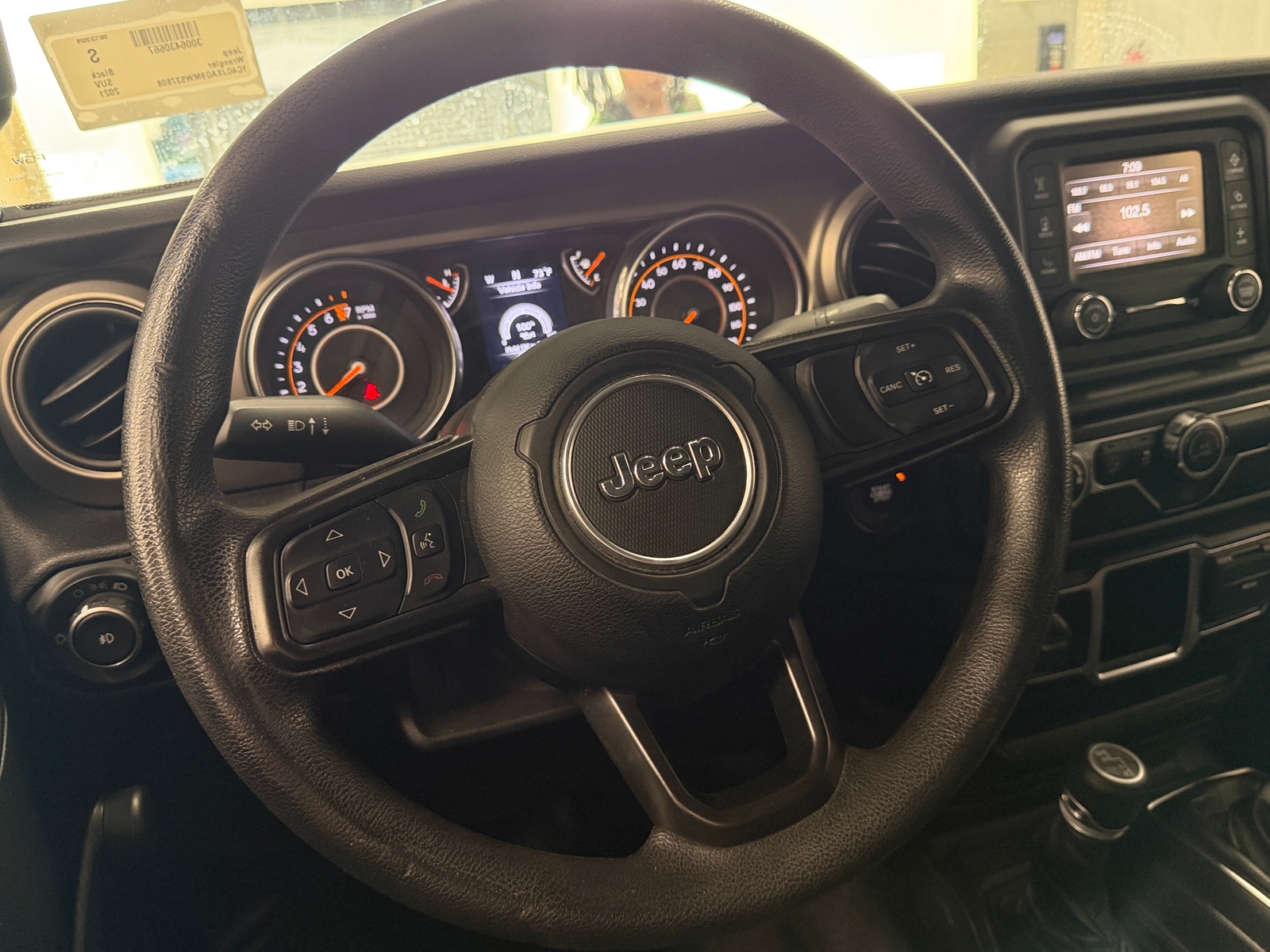 Thumbnail: 2021 Jeep Wrangler - 5
