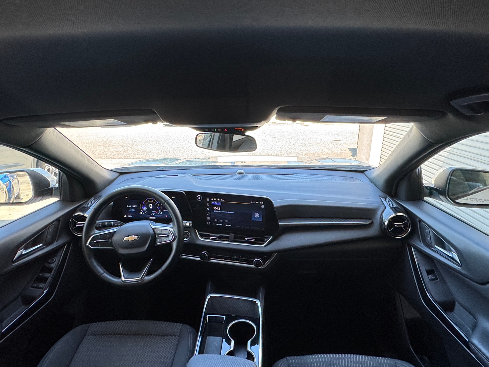 Thumbnail: 2025 Chevrolet Equinox - 3