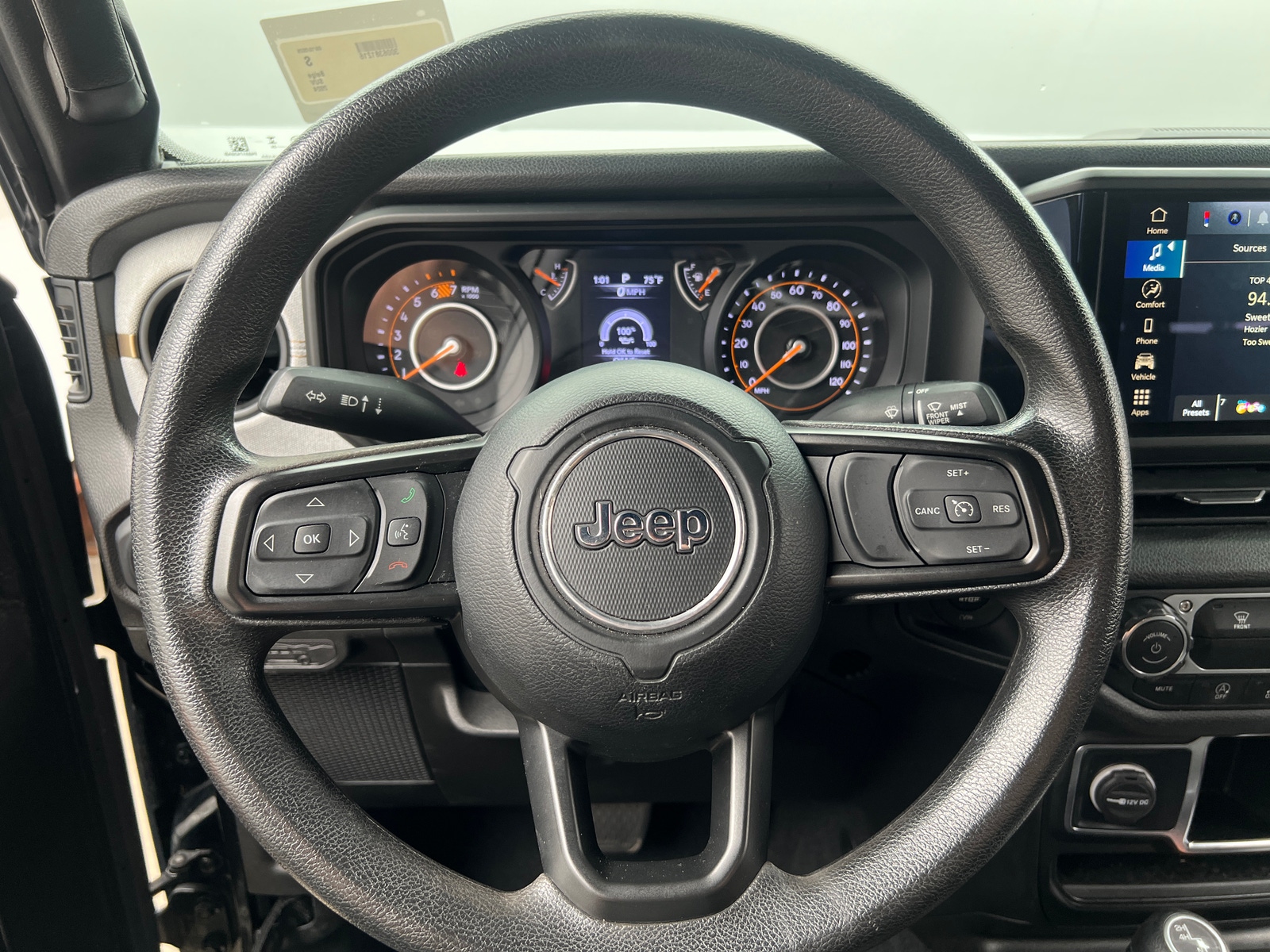 Thumbnail: 2024 Jeep Wrangler - 5