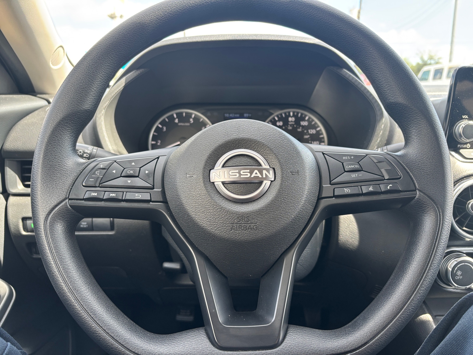Thumbnail: 2025 Nissan Sentra - 5