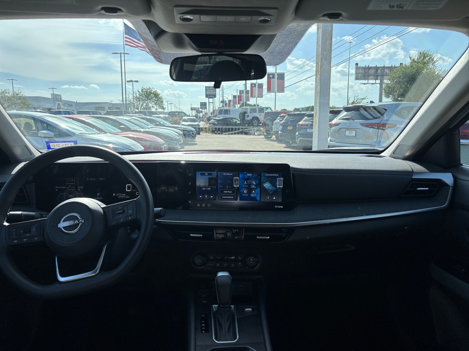 Thumbnail: 2026 Nissan Kicks - 3