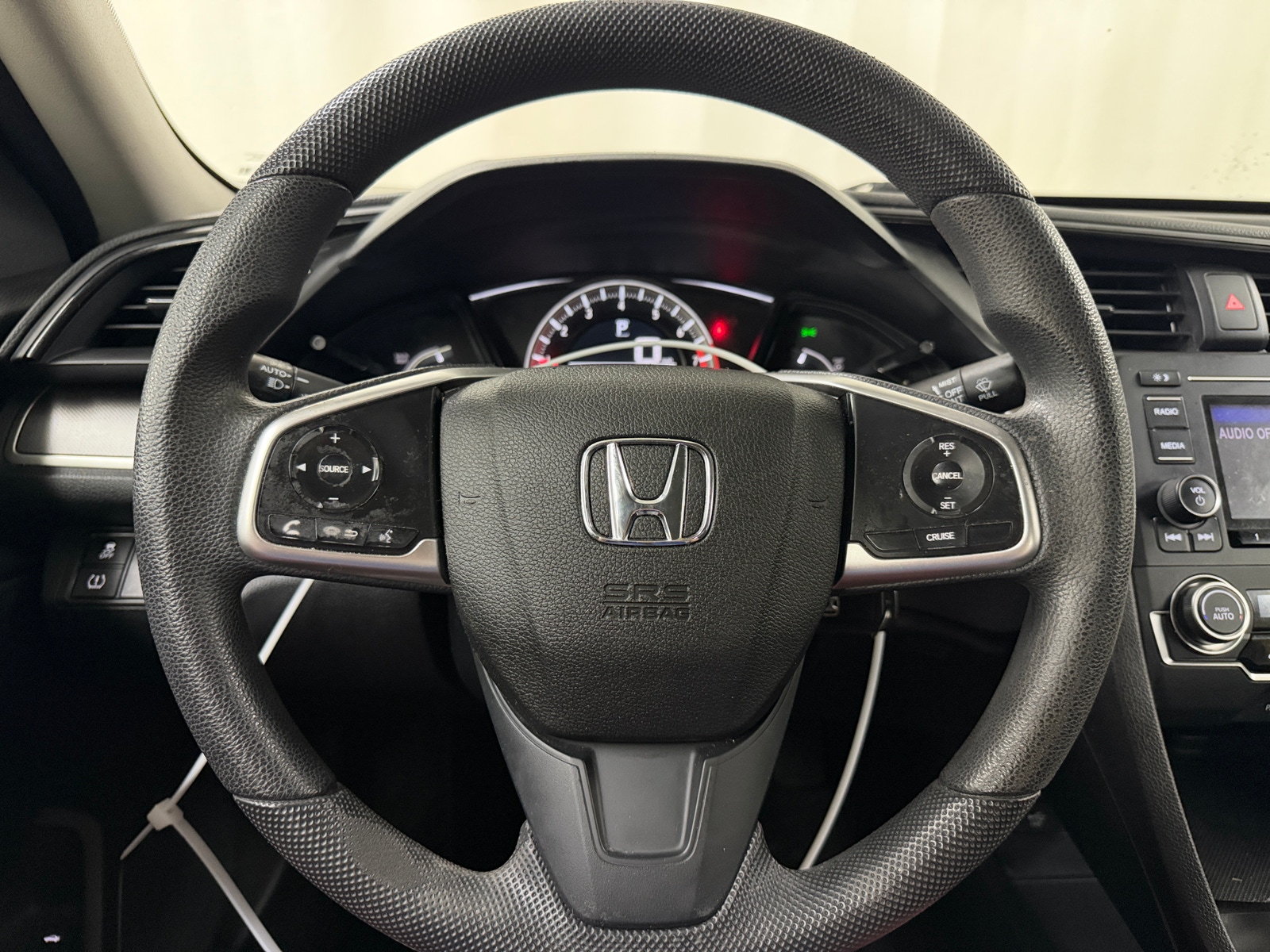 Thumbnail: 2016 Honda Civic - 5