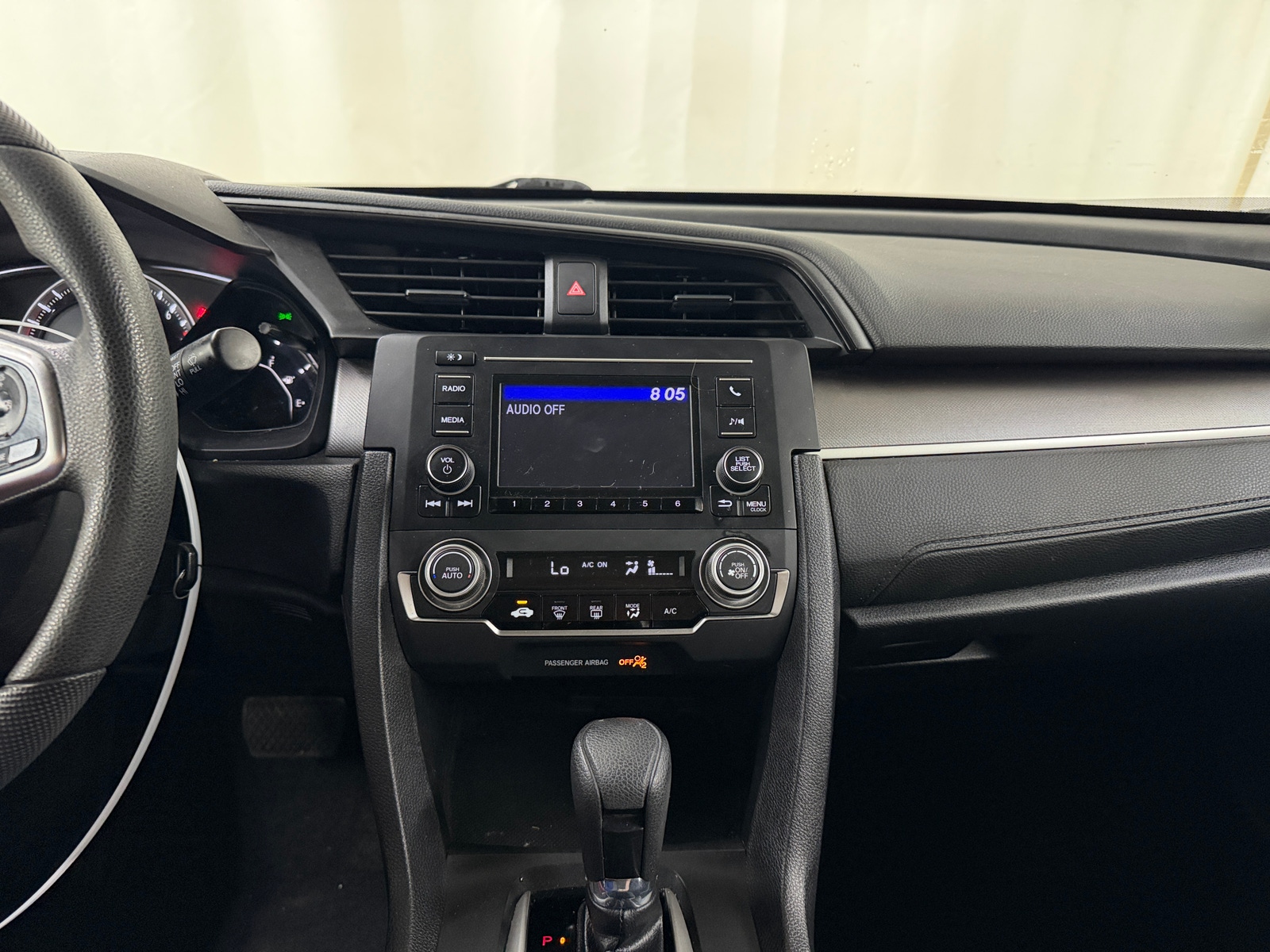 Thumbnail: 2016 Honda Civic - 4