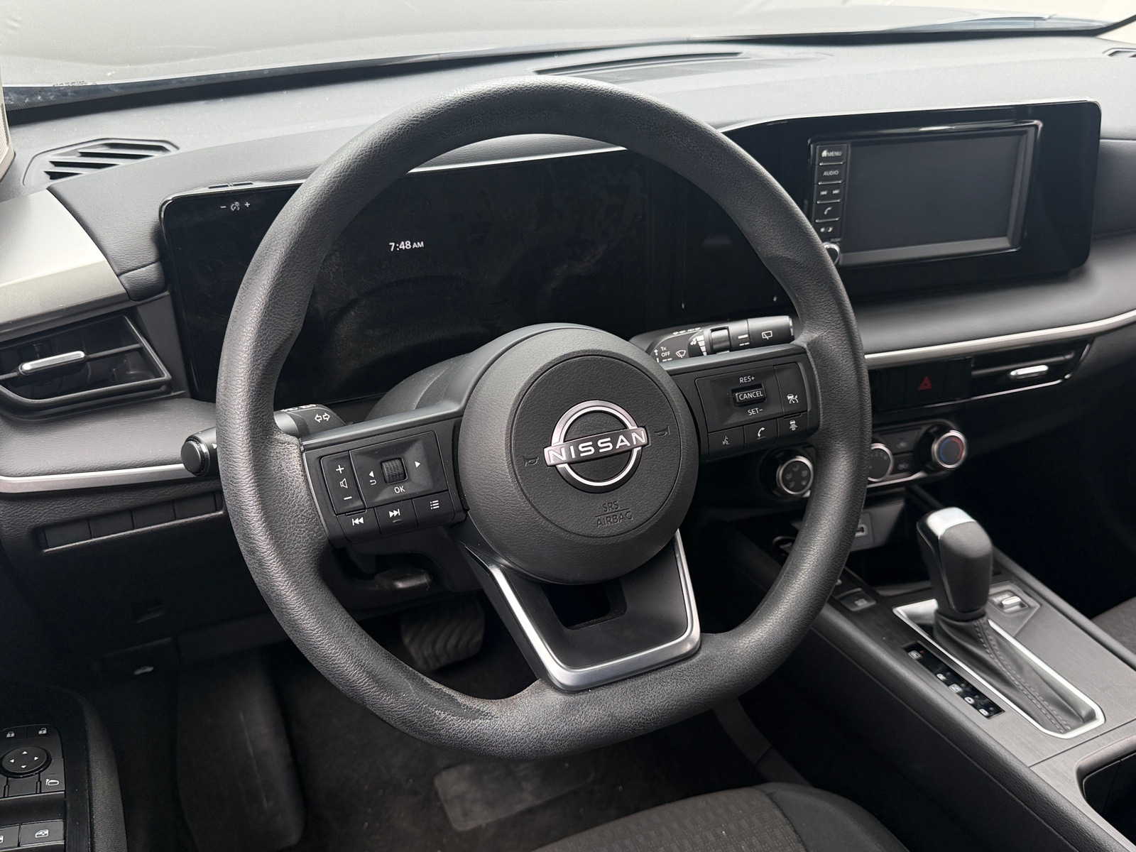 Thumbnail: 2025 Nissan Kicks - 5