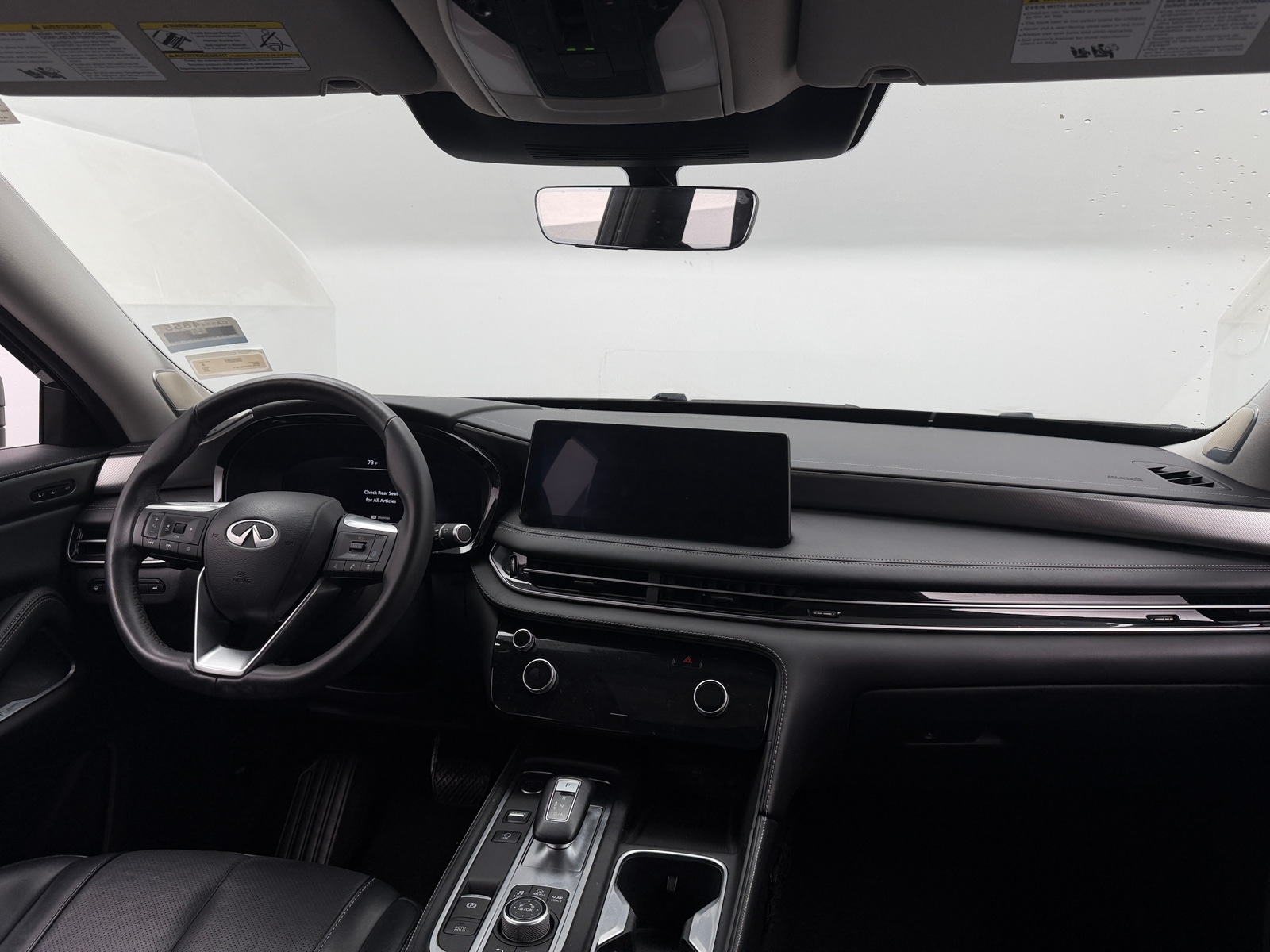 Thumbnail: 2023 INFINITI QX60 - 2
