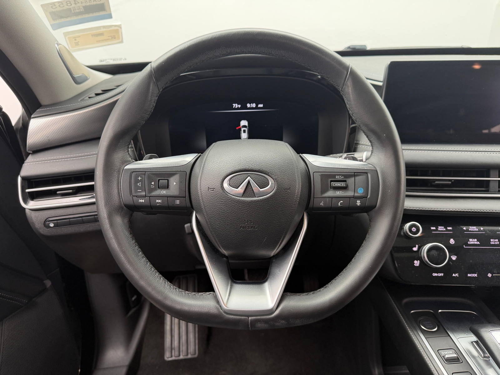 Thumbnail: 2023 INFINITI QX60 - 4