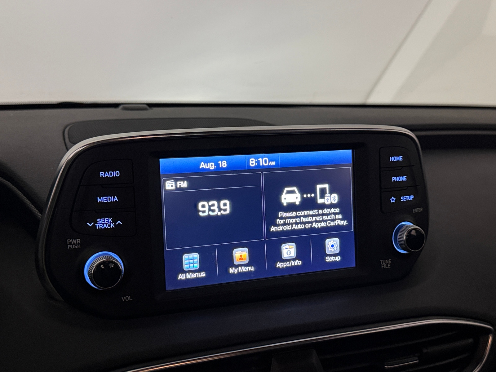 Thumbnail: 2019 Hyundai Santa Fe - 4