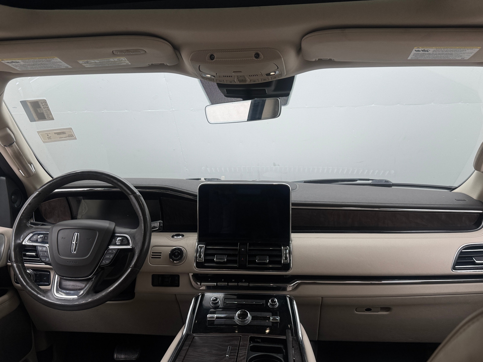 Thumbnail: 2019 Lincoln Navigator L - 2