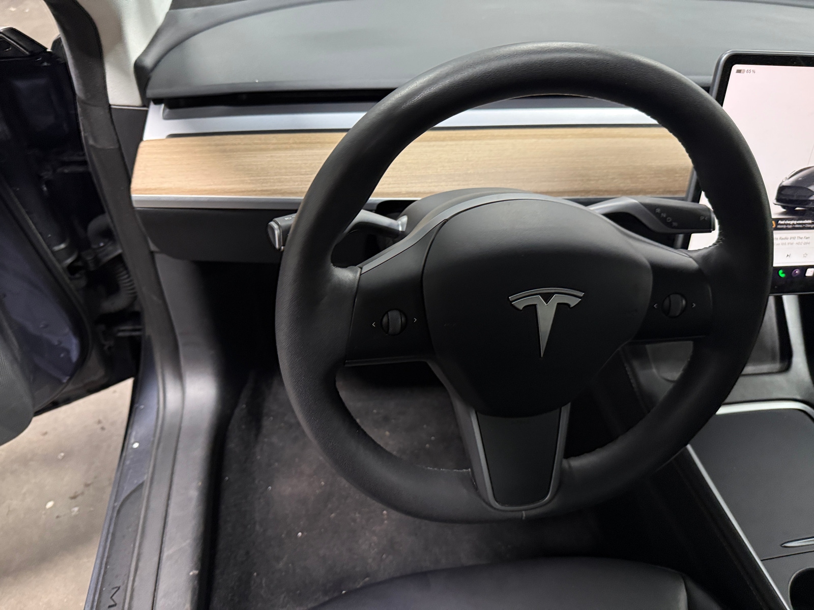 Thumbnail: 2023 Tesla Model 3 - 4