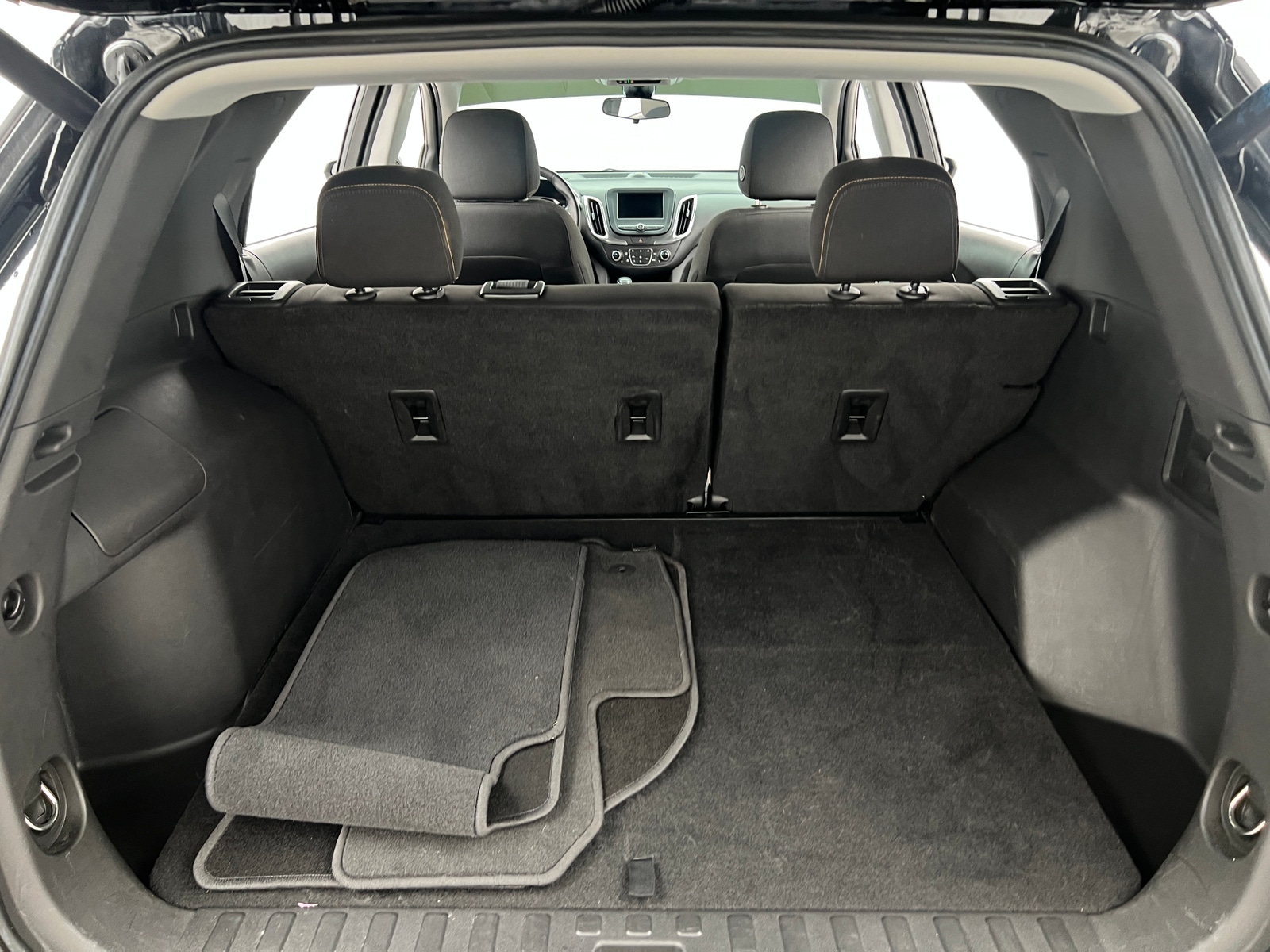Thumbnail: 2021 Chevrolet Equinox - 7