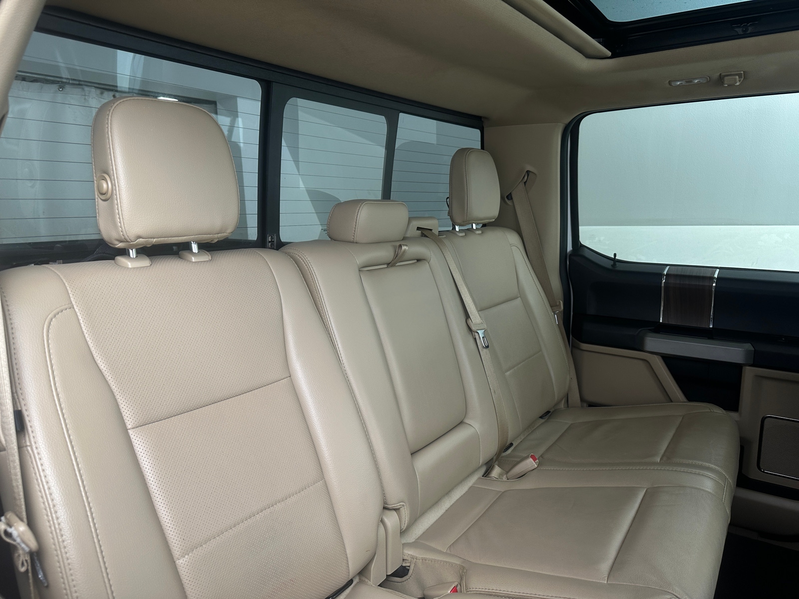 Thumbnail: 2016 Ford Econoline - 5