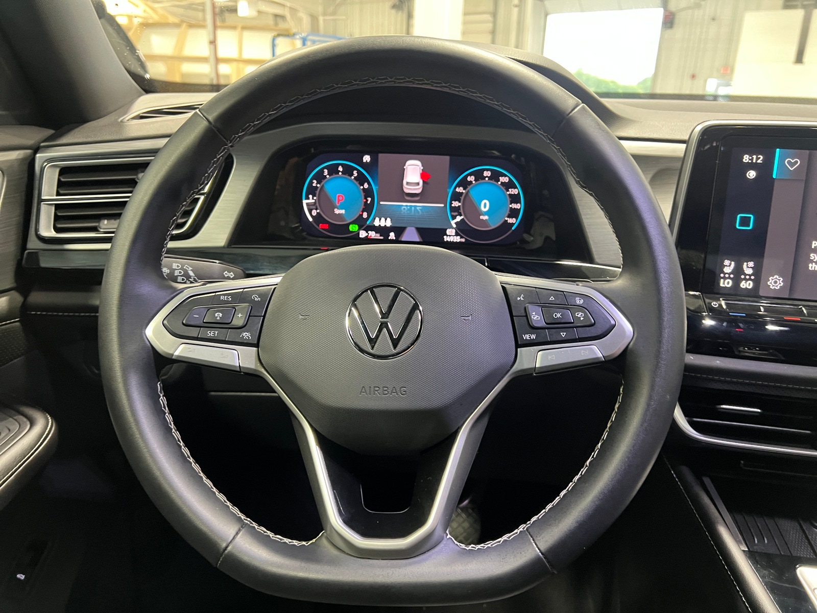 Thumbnail: 2026 Volkswagen Atlas - 4