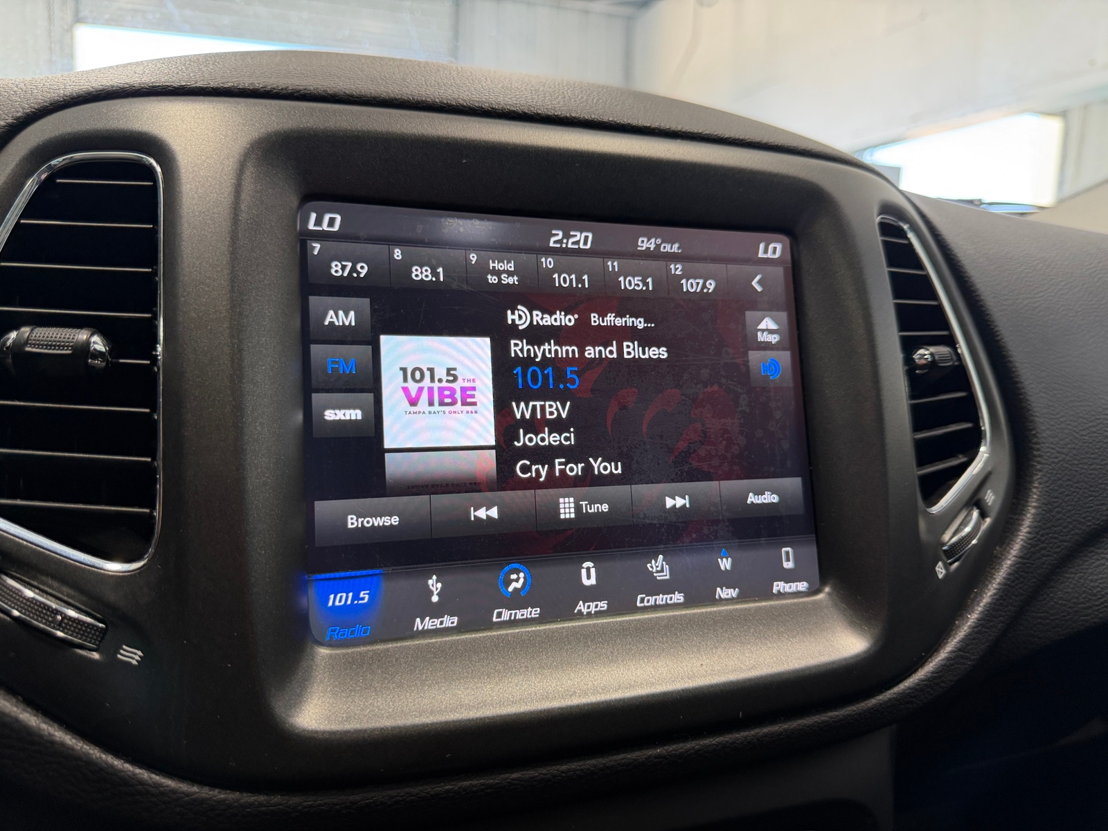 Thumbnail: 2018 Jeep Compass - 3