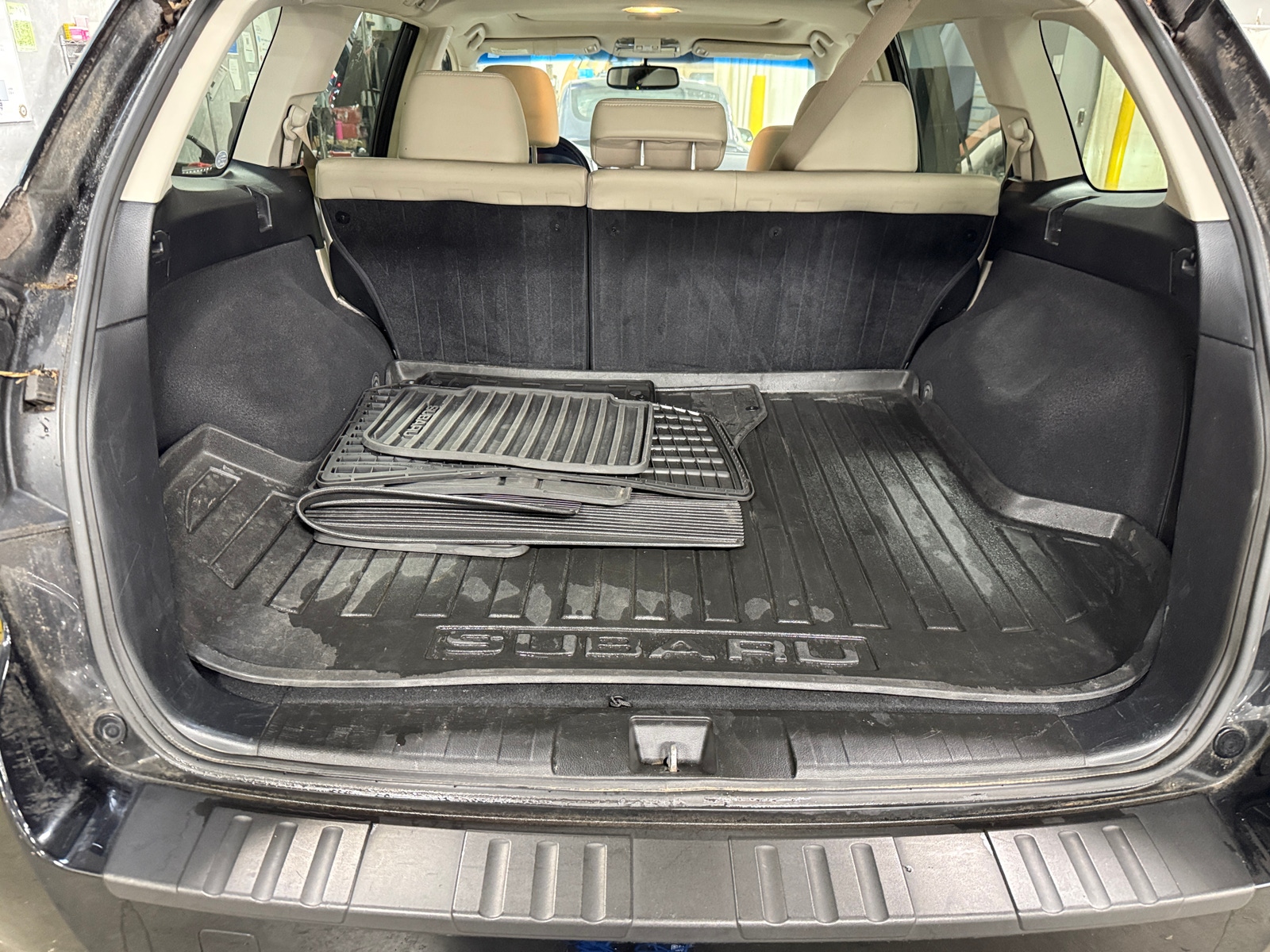 Thumbnail: 2013 Subaru Outback - 6