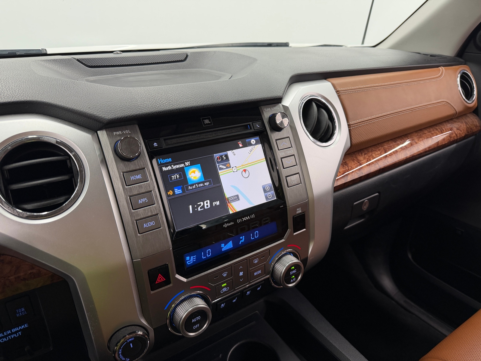 Thumbnail: 2019 Toyota Tundra - 3