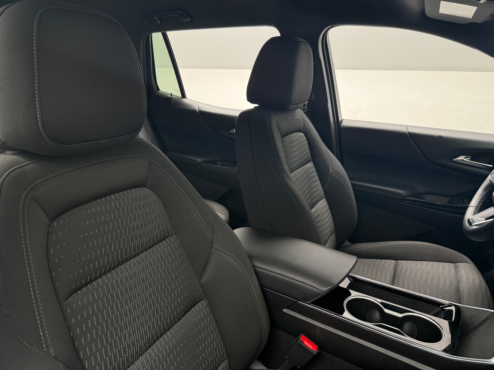 Thumbnail: 2025 Chevrolet Equinox - 2