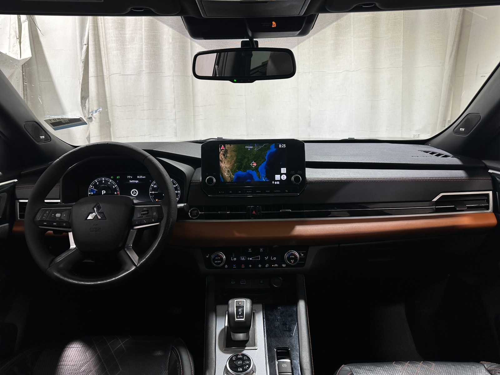 Thumbnail: 2022 Mitsubishi Outlander - 2