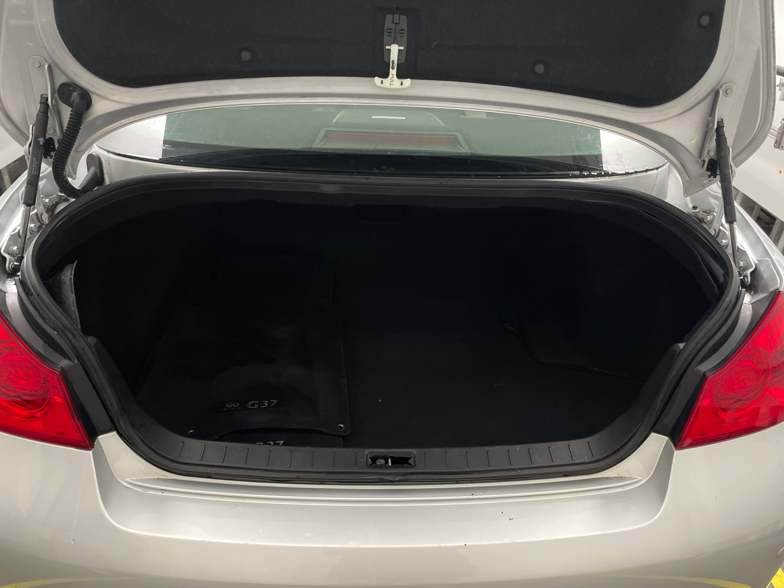 Thumbnail: 2013 INFINITI G37 - 6