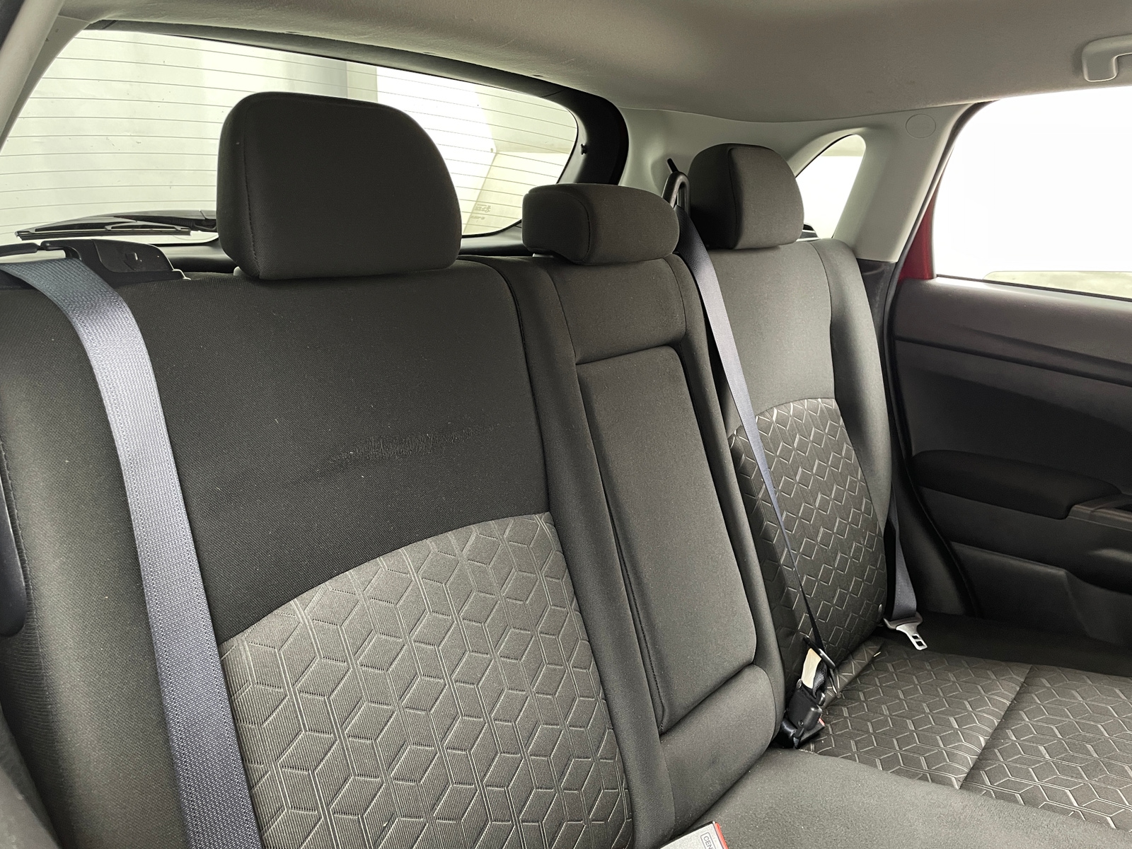 Thumbnail: 2022 Mitsubishi Outlander Sport - 6