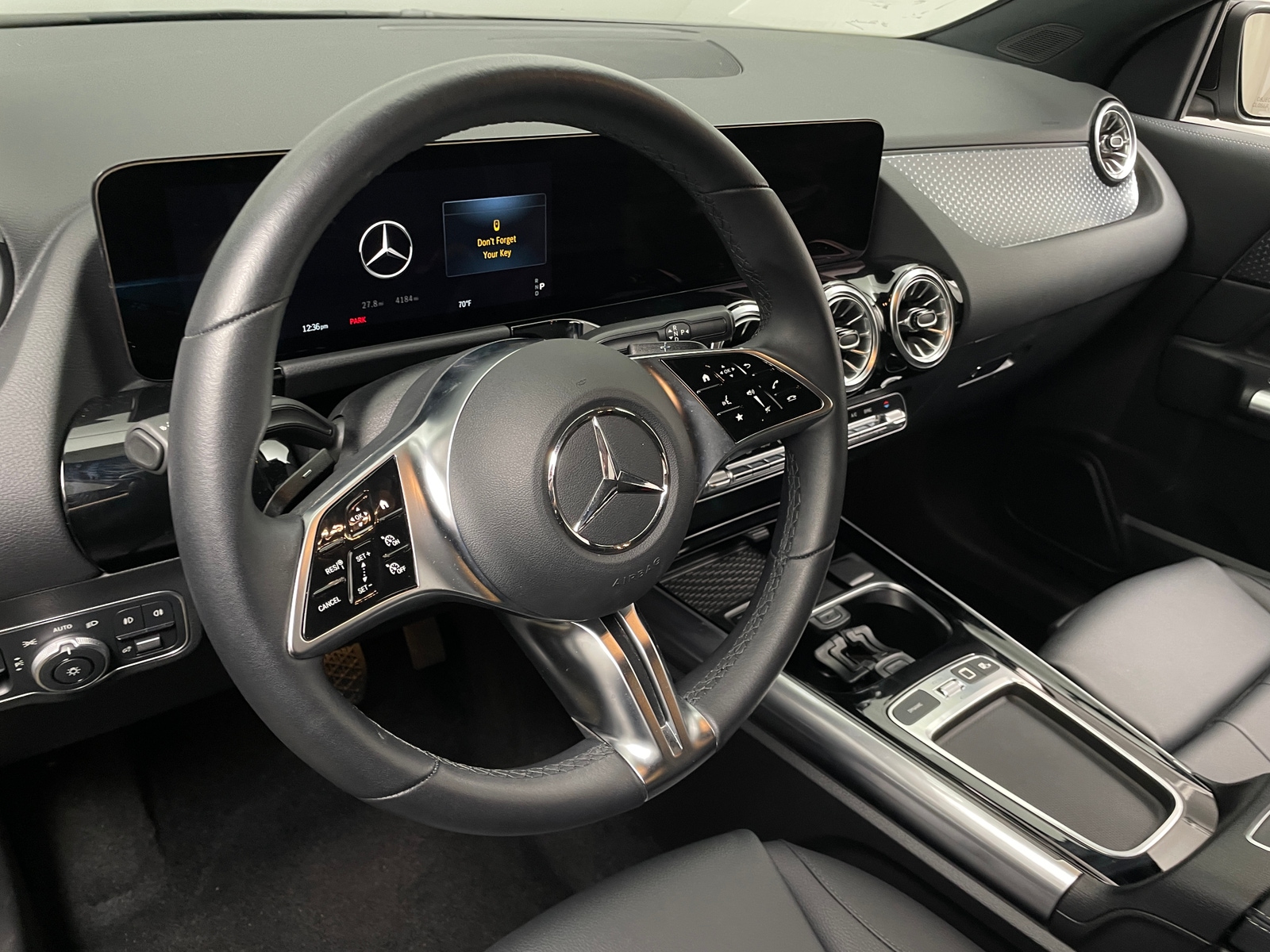 Thumbnail: 2026 Mercedes-Benz GLA - 4