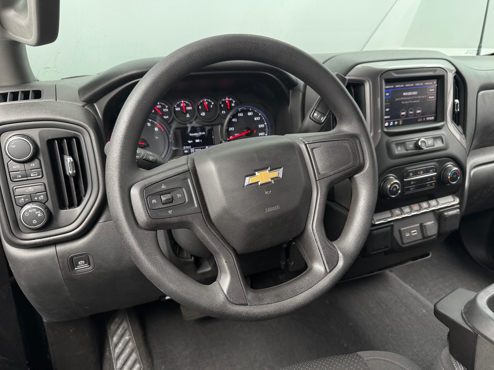 Thumbnail: 2021 Chevrolet Silverado 1500 - 5