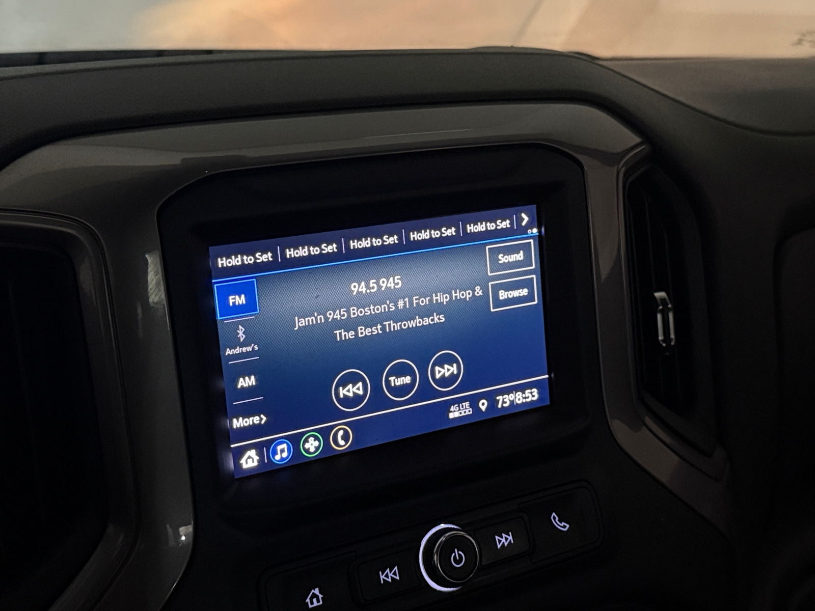 Thumbnail: 2021 Chevrolet Silverado 1500 - 4