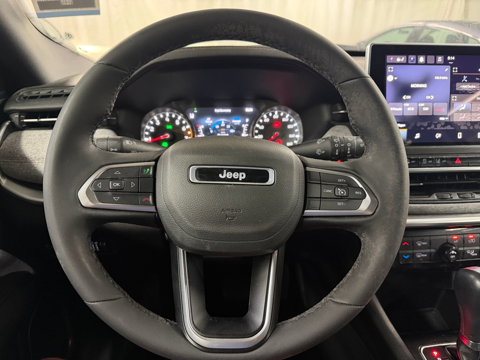 Thumbnail: 2023 Jeep Compass - 3