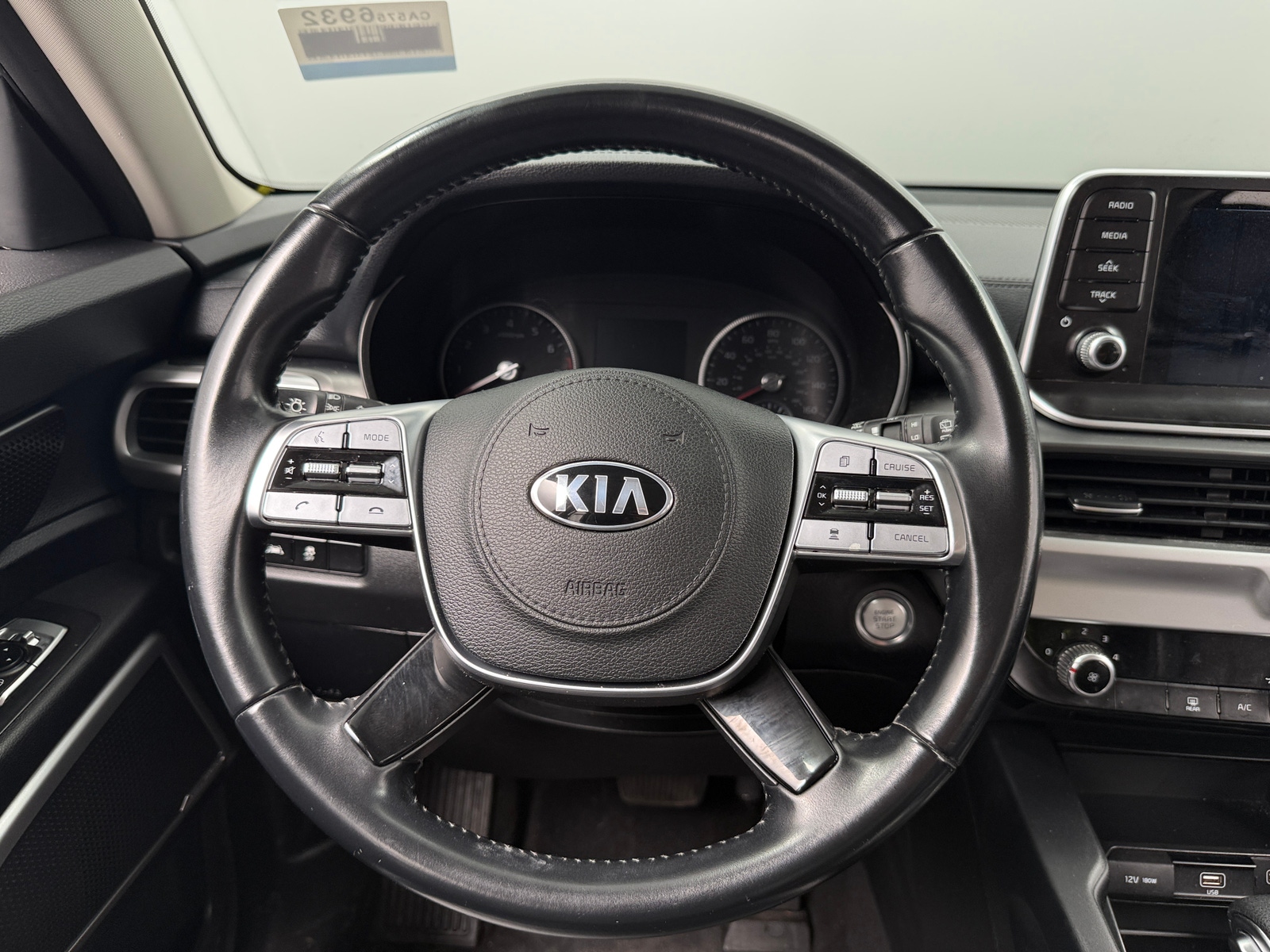 Thumbnail: 2020 Kia Telluride - 4