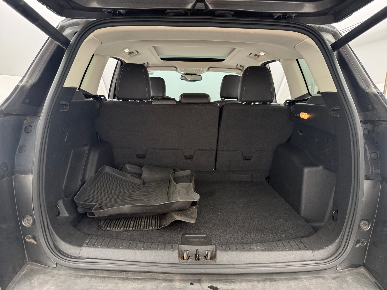 Thumbnail: 2019 Ford Escape - 6