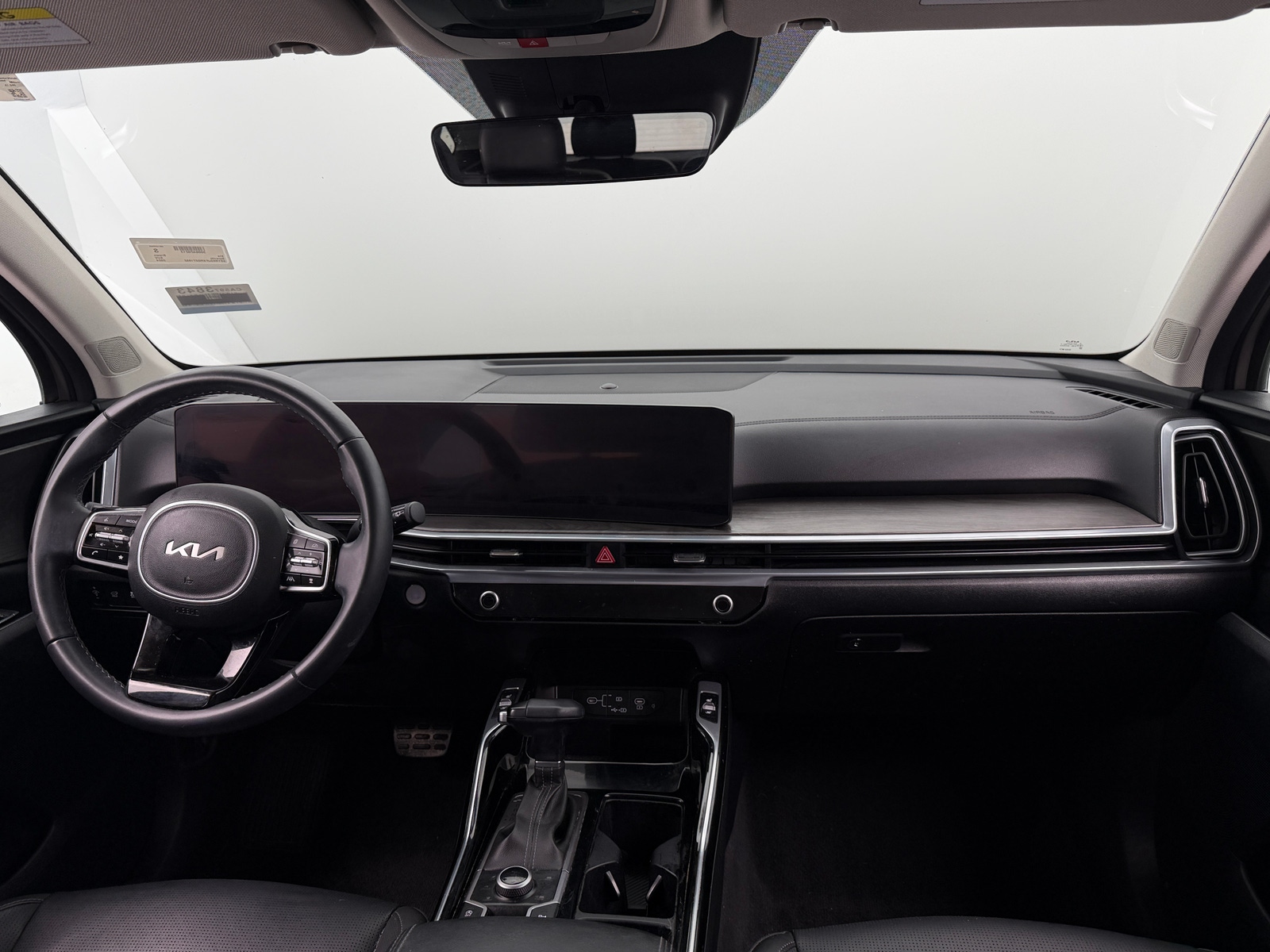 Thumbnail: 2024 Kia Sorento - 2
