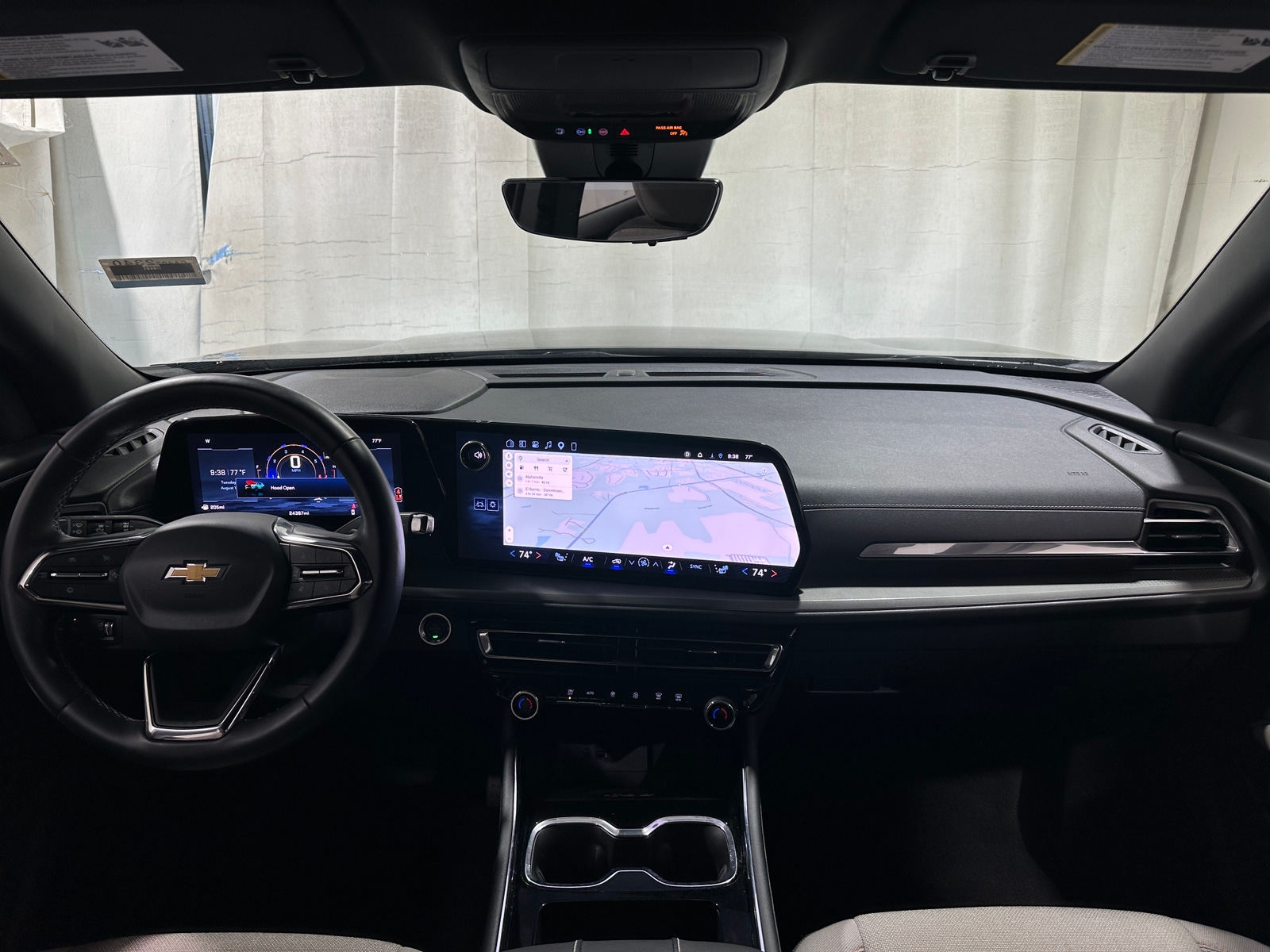 Thumbnail: 2026 Chevrolet Traverse - 3