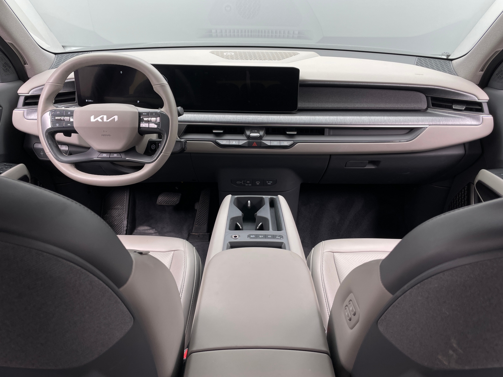 Thumbnail: 2024 Kia EV9 - 2