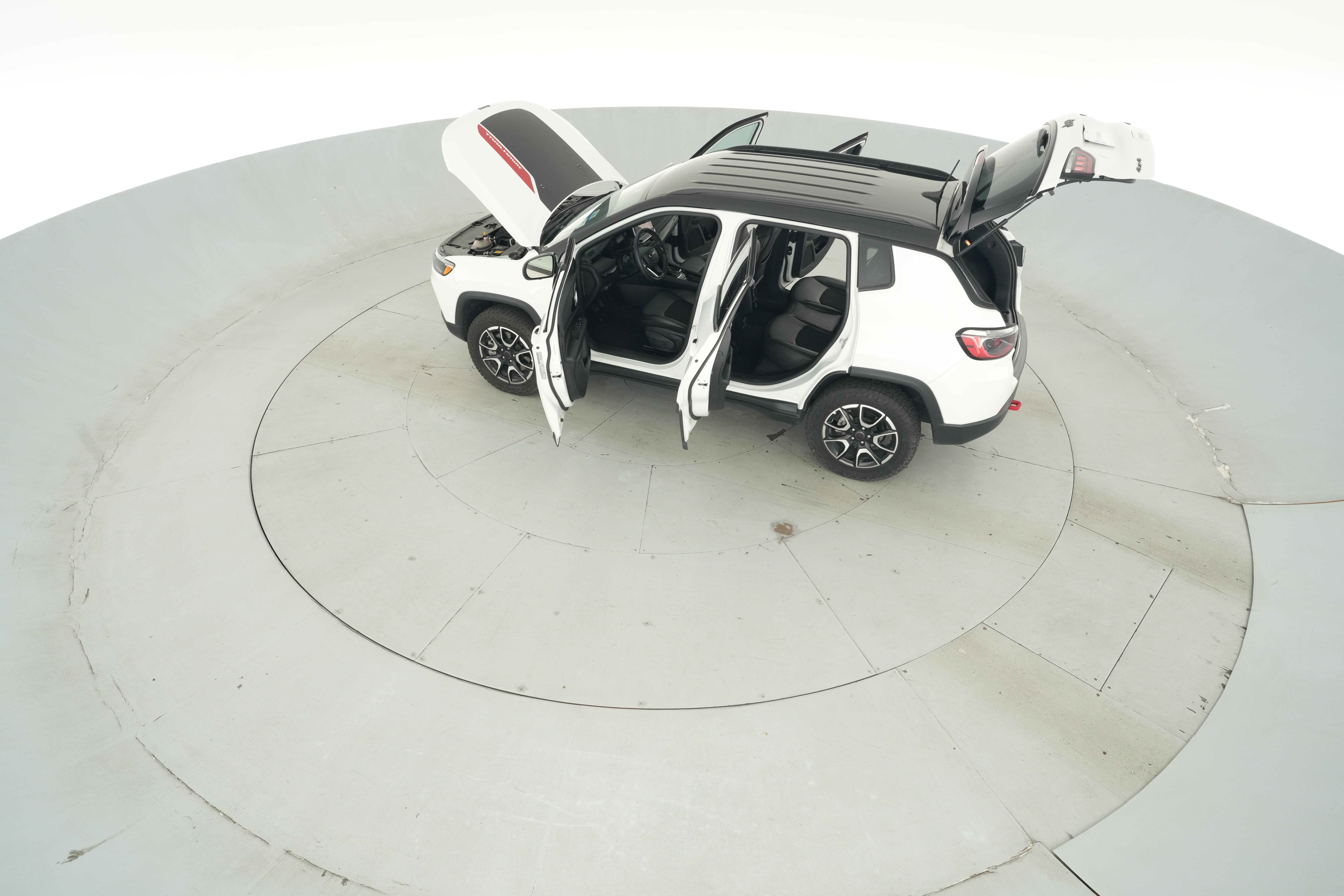 2025 Jeep Compass Trailhawk - Photo 43