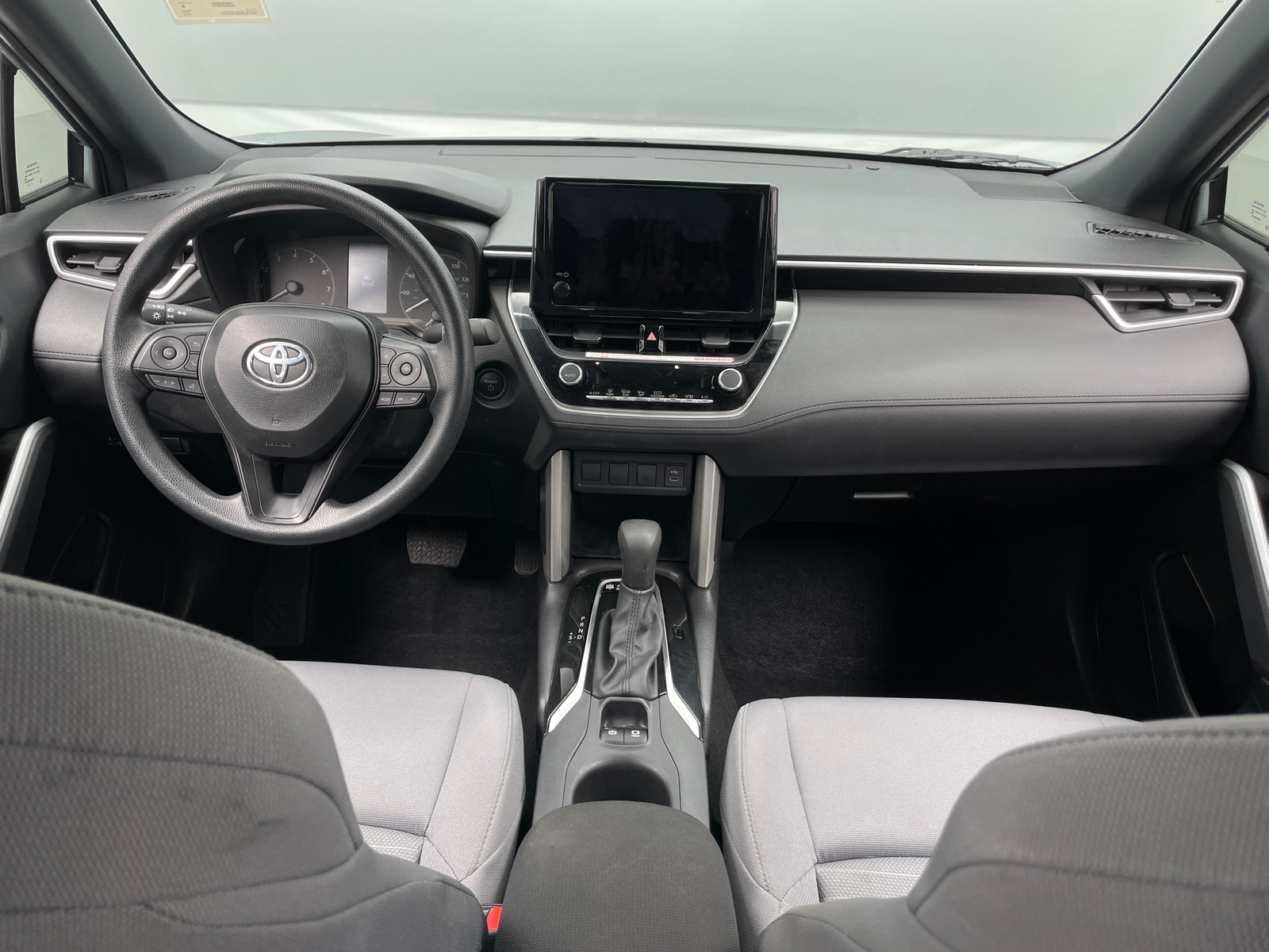 Thumbnail: 2025 Toyota Corolla Cross - 3