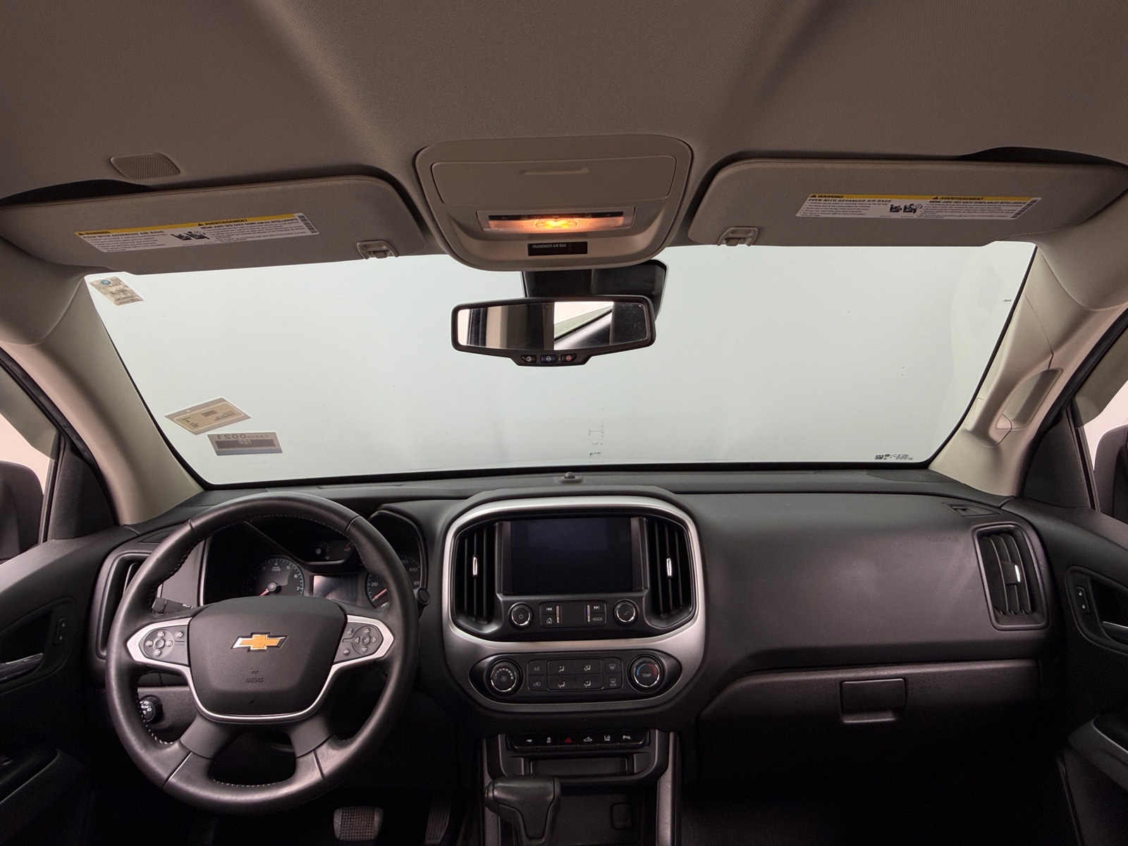 Thumbnail: 2021 Chevrolet Colorado - 3